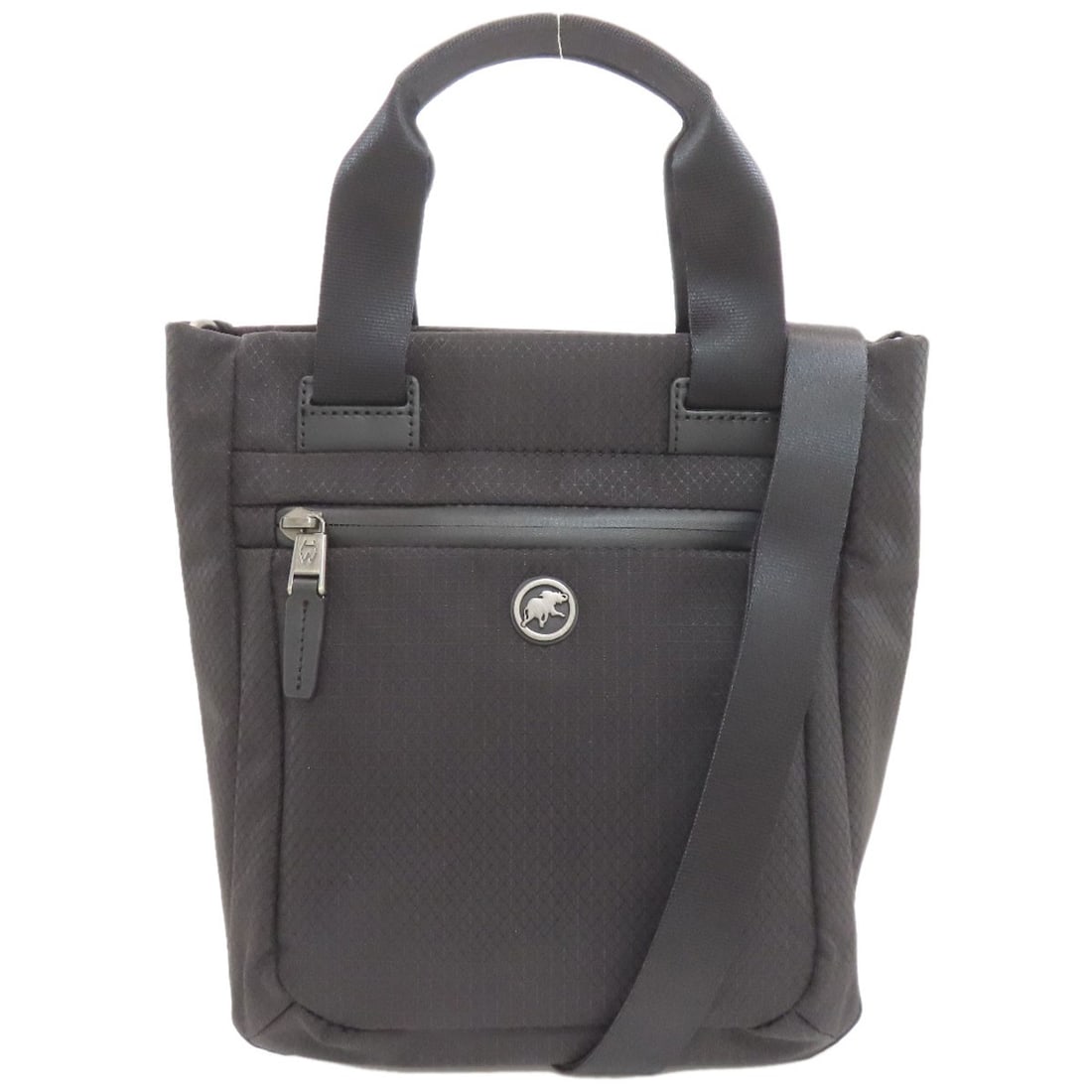 Hunting World Utility Neo 2Way Handbag Nylon: Hunting World Utility Neo 2Way Handbag Nylon The Hunting World Utility Neo 2Way Handbag Nylon boasts a sleek black exterior made from durable nylon material, providing a versatile and long-lasting