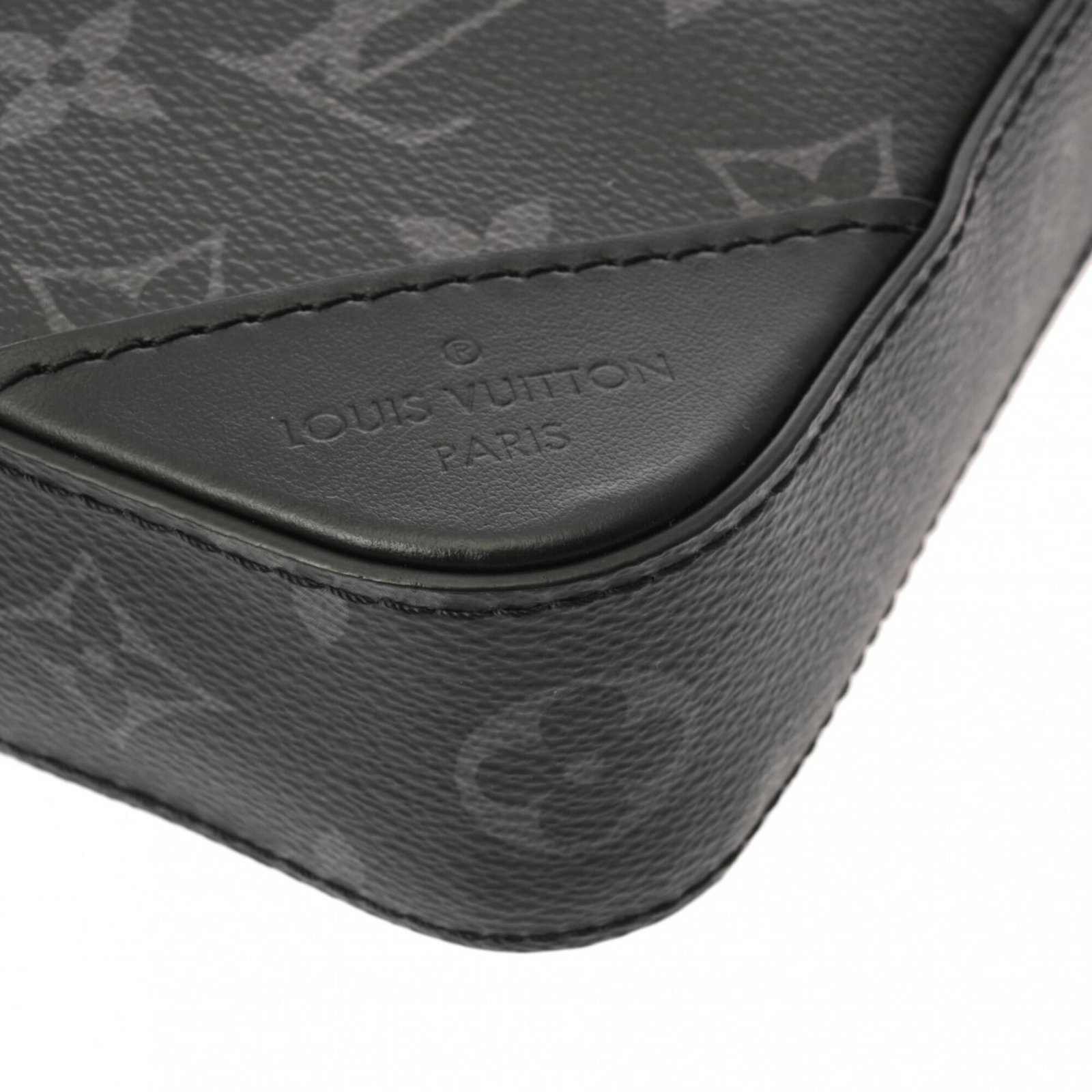 Shoulder bag monogram Louis Vuitton eclipse - 8