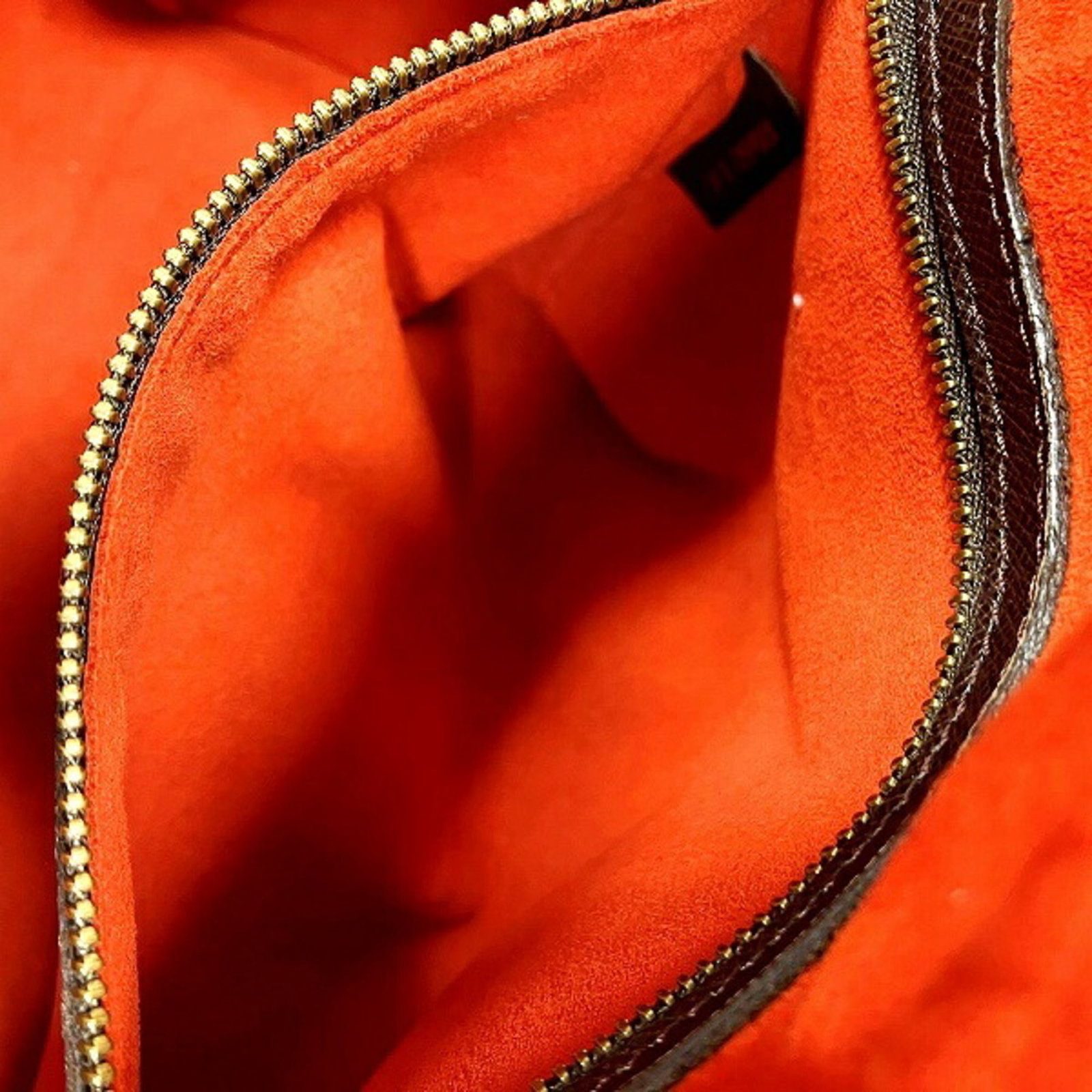 Louis Vuitton Handbag - 6
