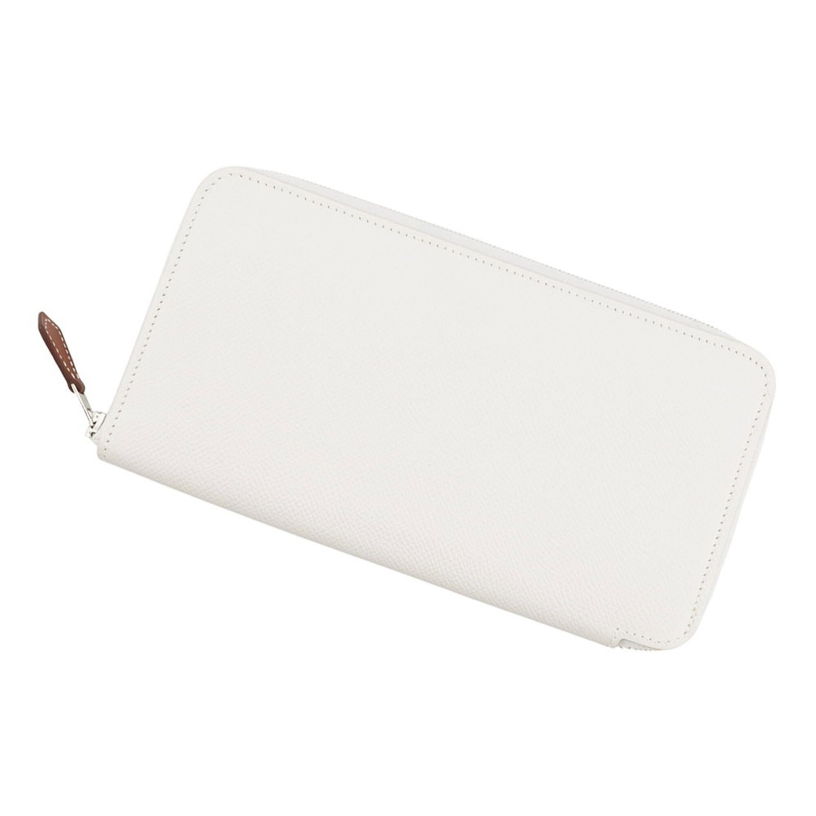 Hermes Long Wallet (Bi-Fold) Epsom Leather: Hermes Long Wallet (Bi-Fold) Epsom Leather The Hermes Long Wallet (Bi-Fold) Epsom Leather features a classic design with a white finish, measuring 11cm x 20cm. This bi-fold wallet has been crafted