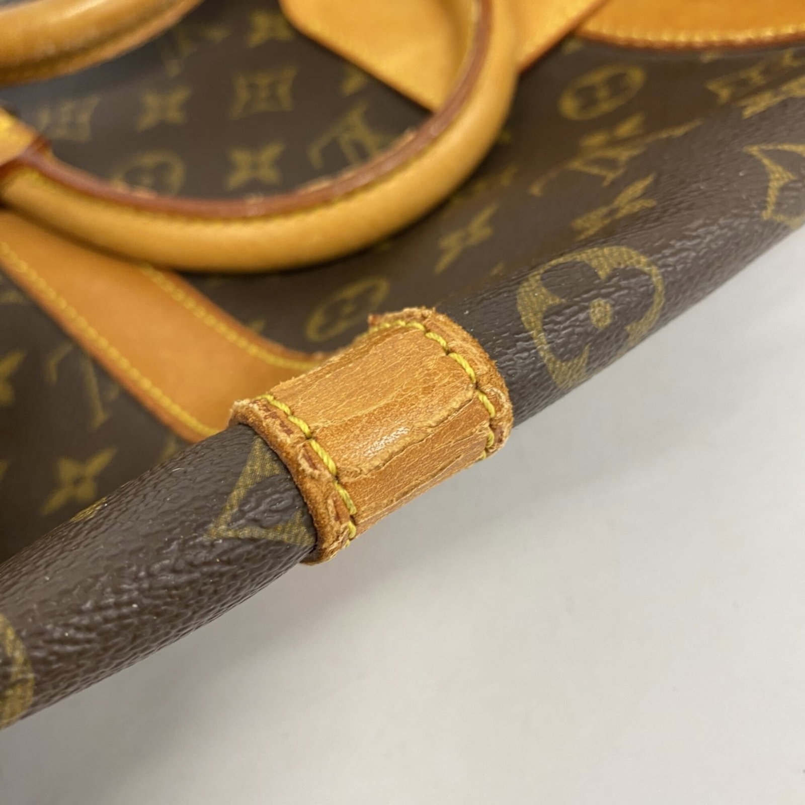 Boston Vuitton Louis - 8
