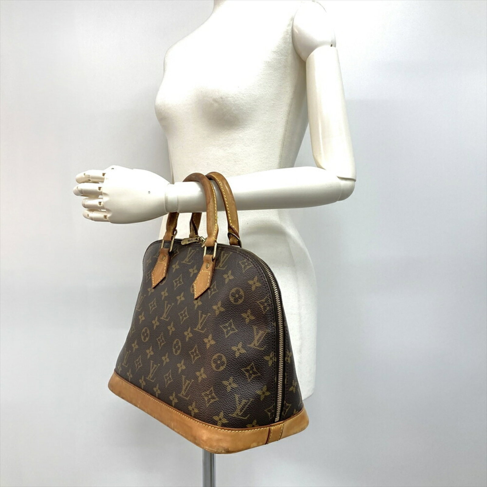 Canvas monogram handbag Vuitton Louis - 7