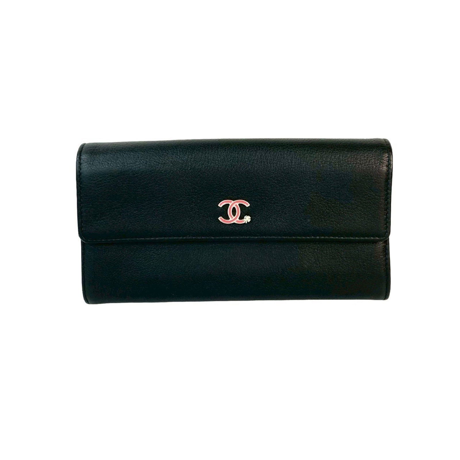 Chanel Long Wallet (Bi-Fold) Leather: Chanel Long Wallet (Bi-Fold) Leather Black leather bi-fold wallet from Chanel, featuring a classic design with a size of 10.5cm x 19.5cm x 3cm. This used long wallet has traces of usage and minor
