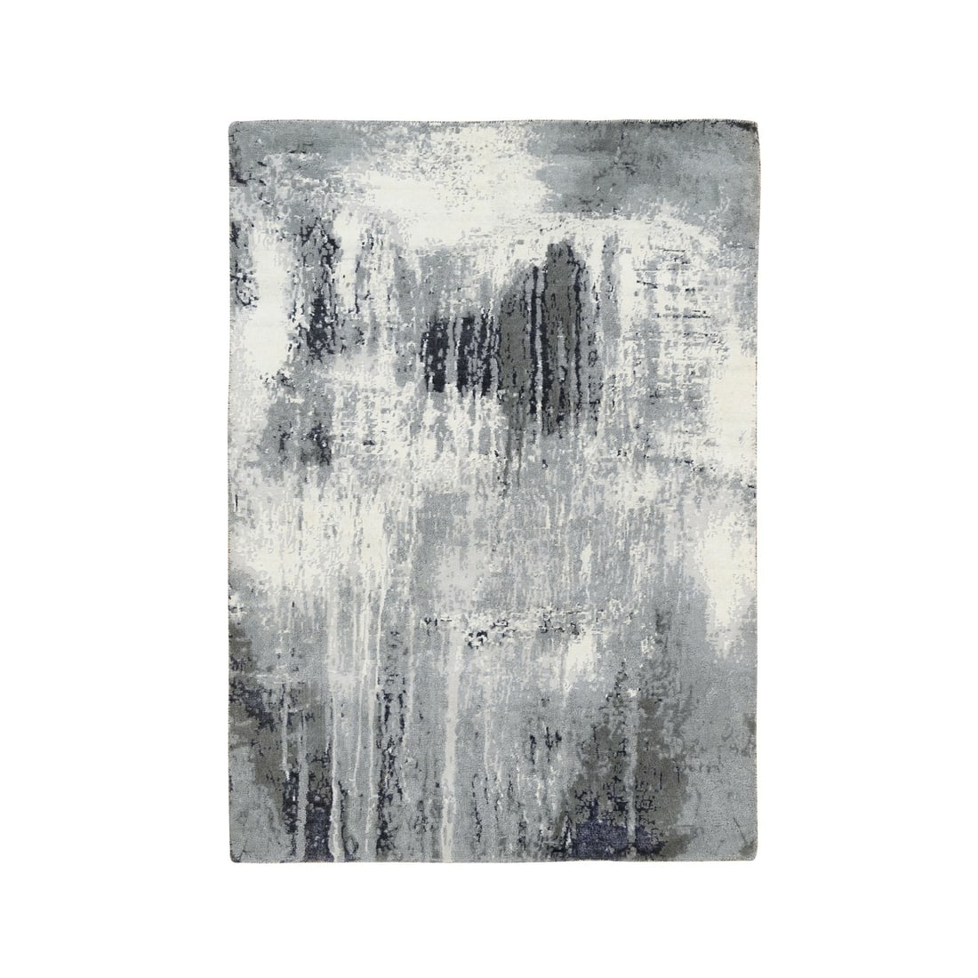 4'1"x6' Gray Abstract Design Wool and Silk Hand Knotted Oriental Rug: 4'1"x6' Gray Abstract Design Wool and Silk Hand Knotted Oriental Rug Abstract design wool and silk hand knotted Oriental rug features a rectangular field with a grey color, measuring 4'1" x 6'0". The 