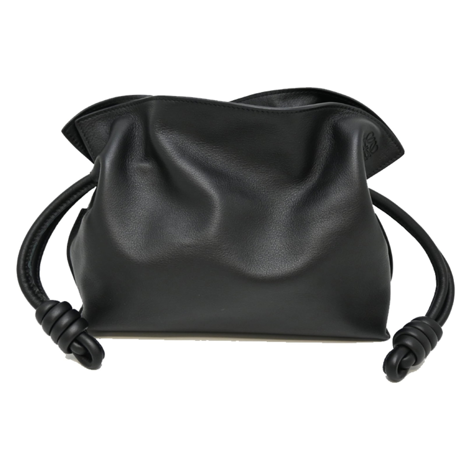 Shoulder Bag Leather Loewe: Shoulder Bag Leather Loewe Used (like new) Leather Shoulder Bag from Loewe, measuring 18cm x 23cm x 9cm. This black leather bag features a classic design with hardly any traces of usage, making it a g