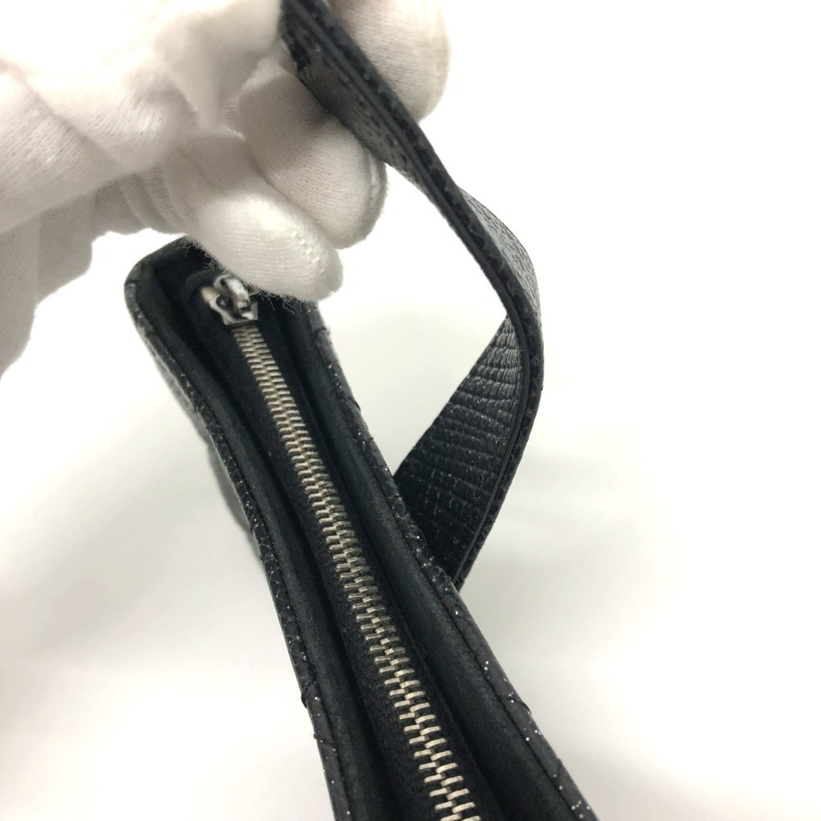 Chanel Pouch Leather - 9