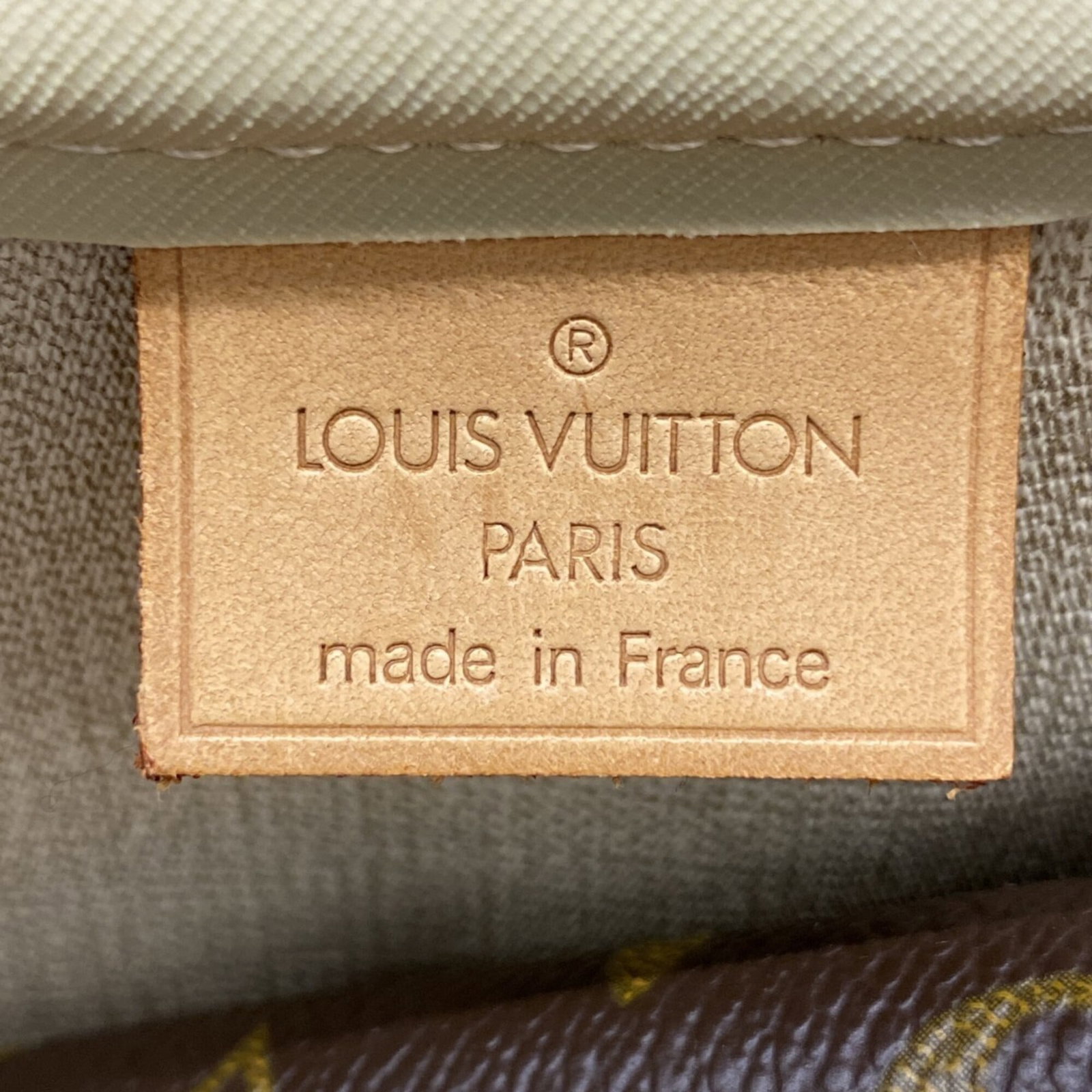 Louis Vuitton Handbag - 5