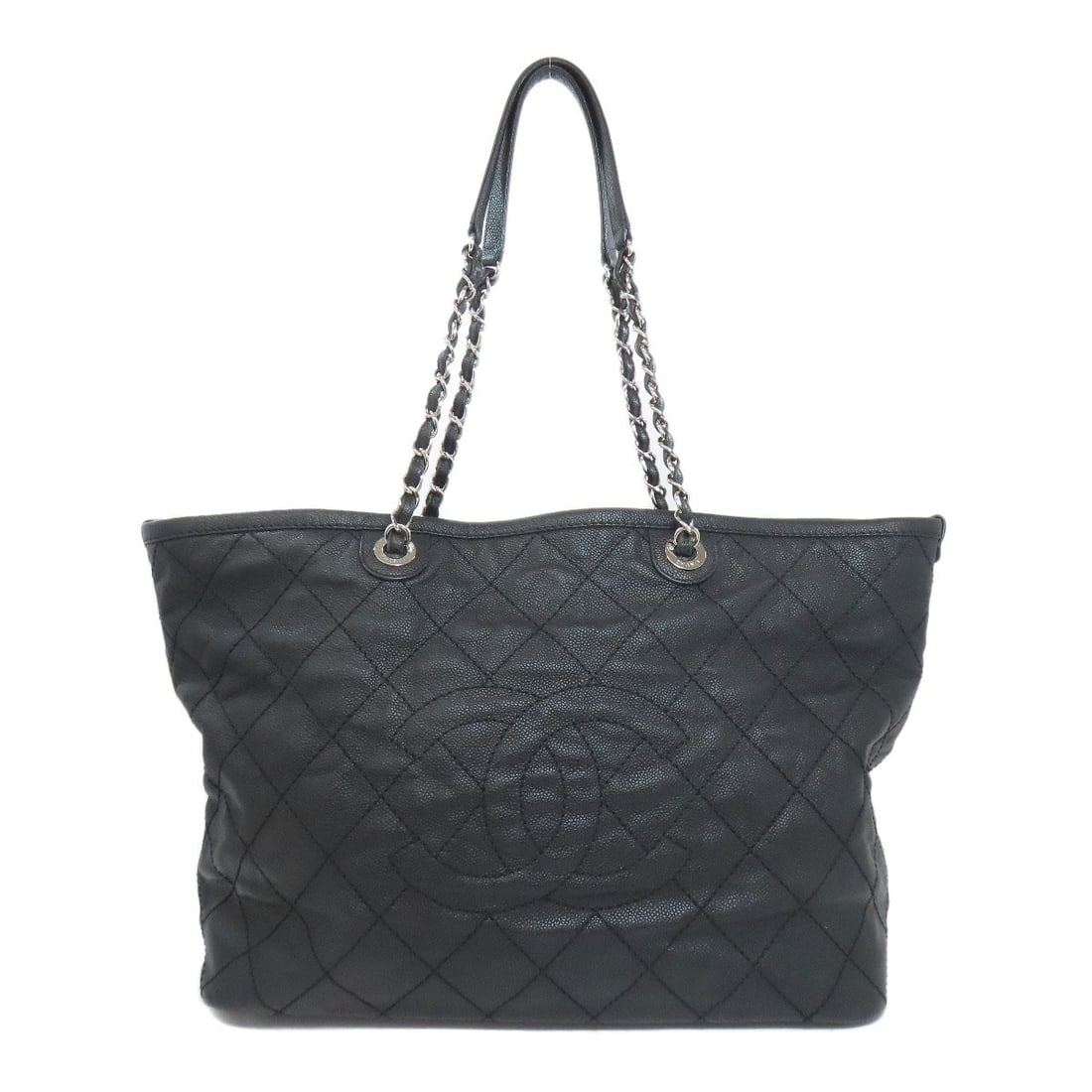 Chanel Matelasse Silverhardware Tote Bag Grained Calfskin Skin: Chanel Matelasse Silverhardware Tote Bag Grained Calfskin Skin Black Grained Calfskin Skin Tote Bag with Silver Hardware from CHANEL, featuring the iconic Matelasse design. Made from high-quality Grai