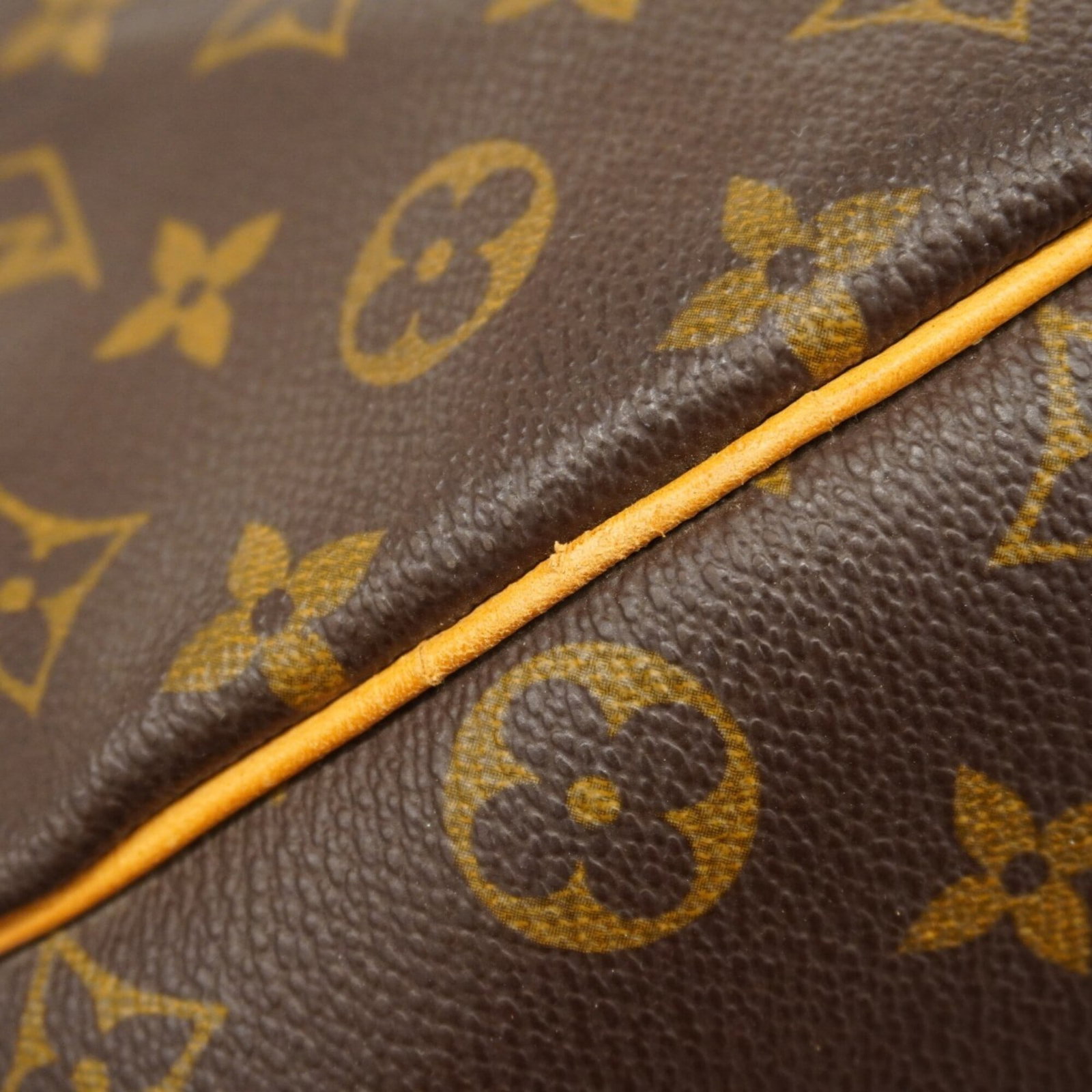 Boston Vuitton Louis - 13