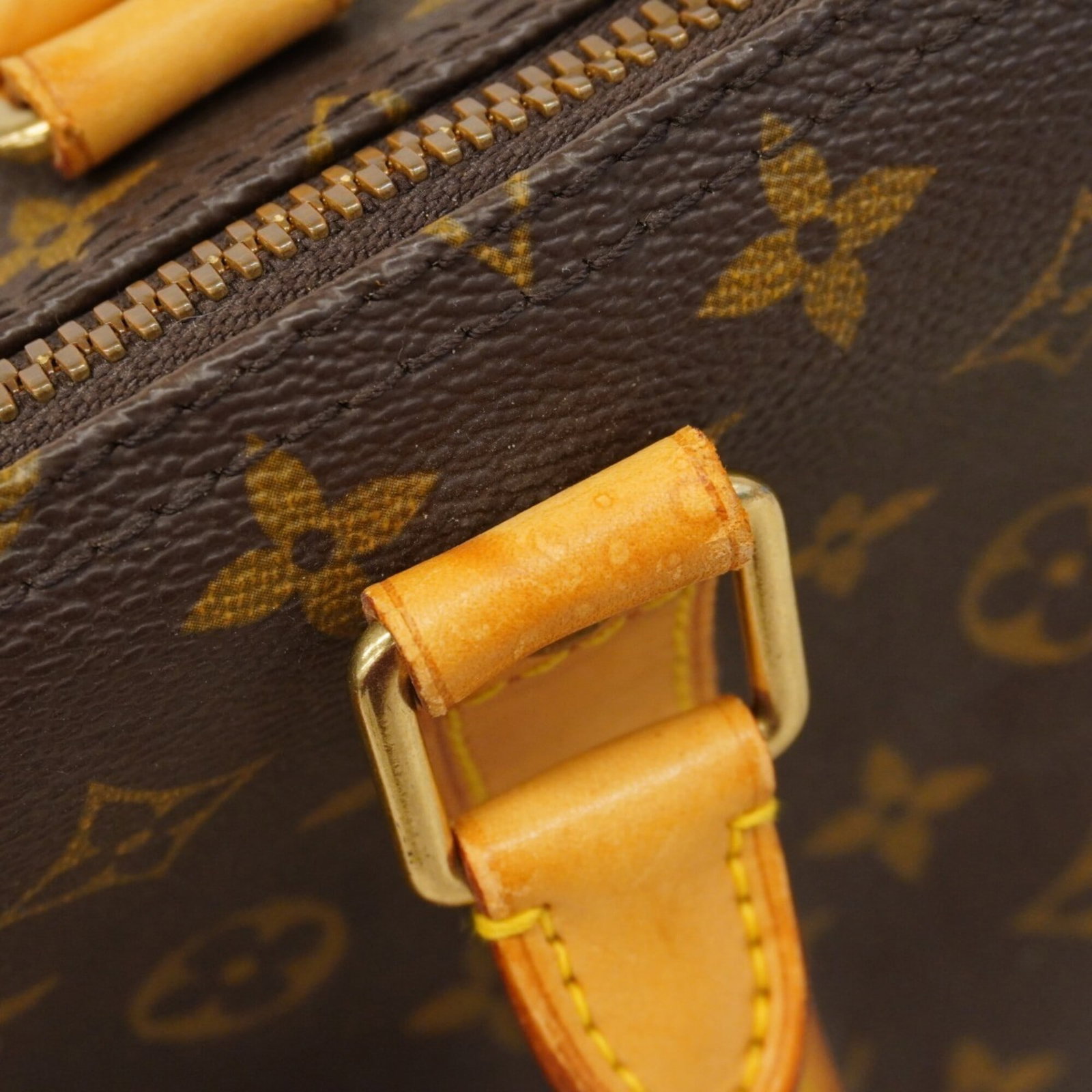Boston Vuitton Louis - 16