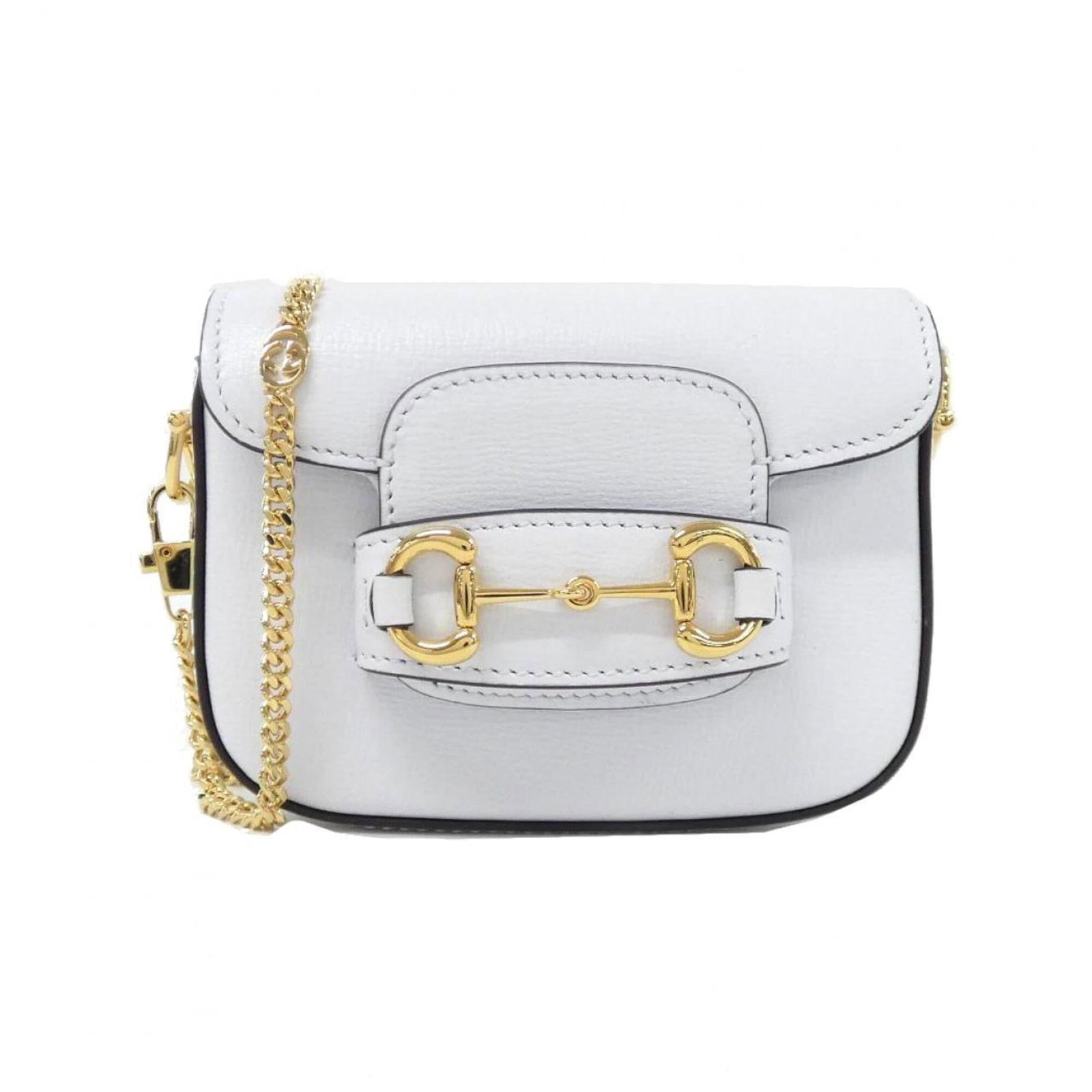 Shoulder Bag Leather Gucci: Shoulder Bag Leather Gucci Gucci's iconic shoulder bag features a timeless gray leather design, with subtle scratches and dirt adding to its worn-in charm. Measuring 9cm x 12cm x 4cm, this versatile