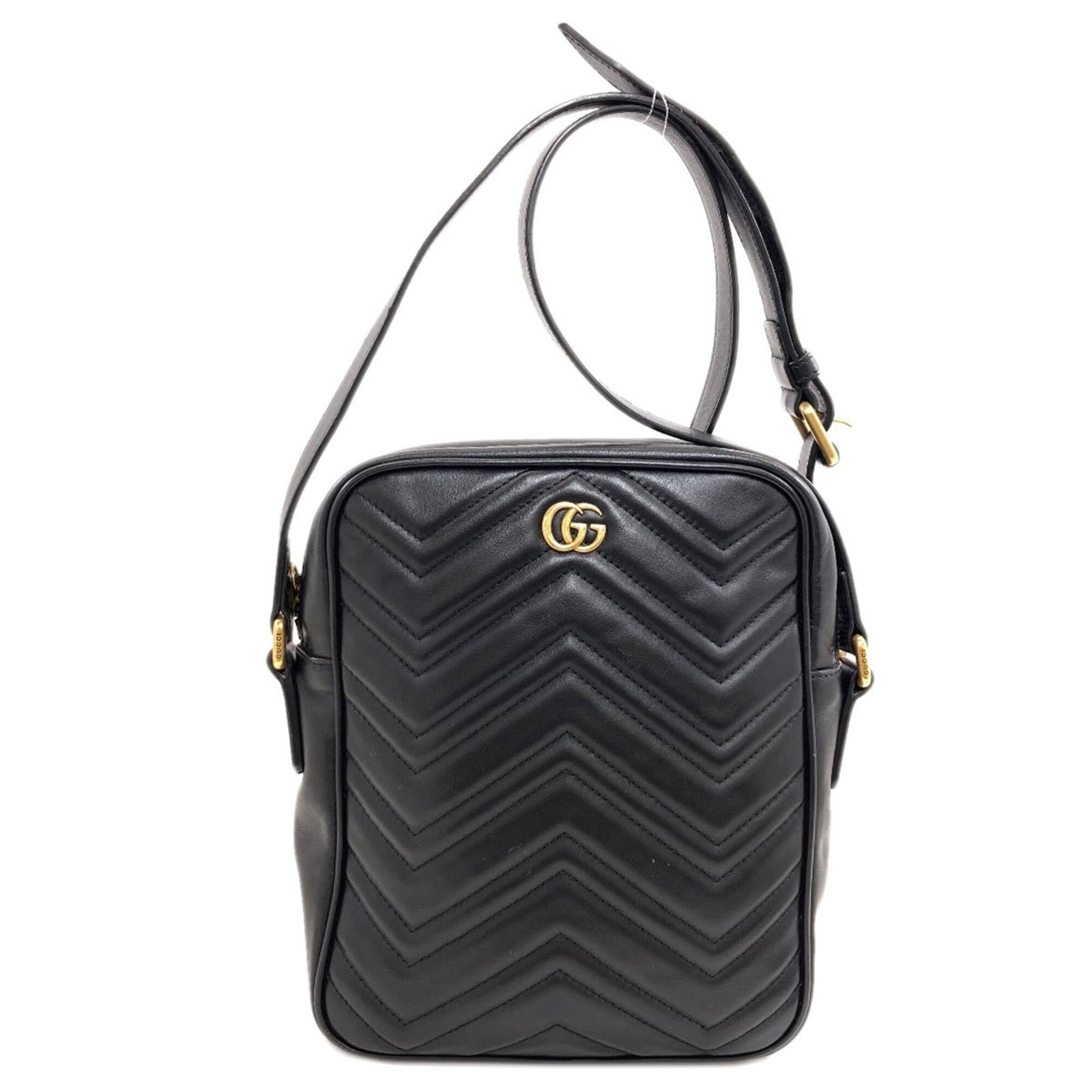 Shoulder Bag Leather Gucci: Shoulder Bag Leather Gucci This black leather shoulder bag from Gucci features a classic design with clean lines and a timeless aesthetic. Made from high-quality leather, the bag has developed a