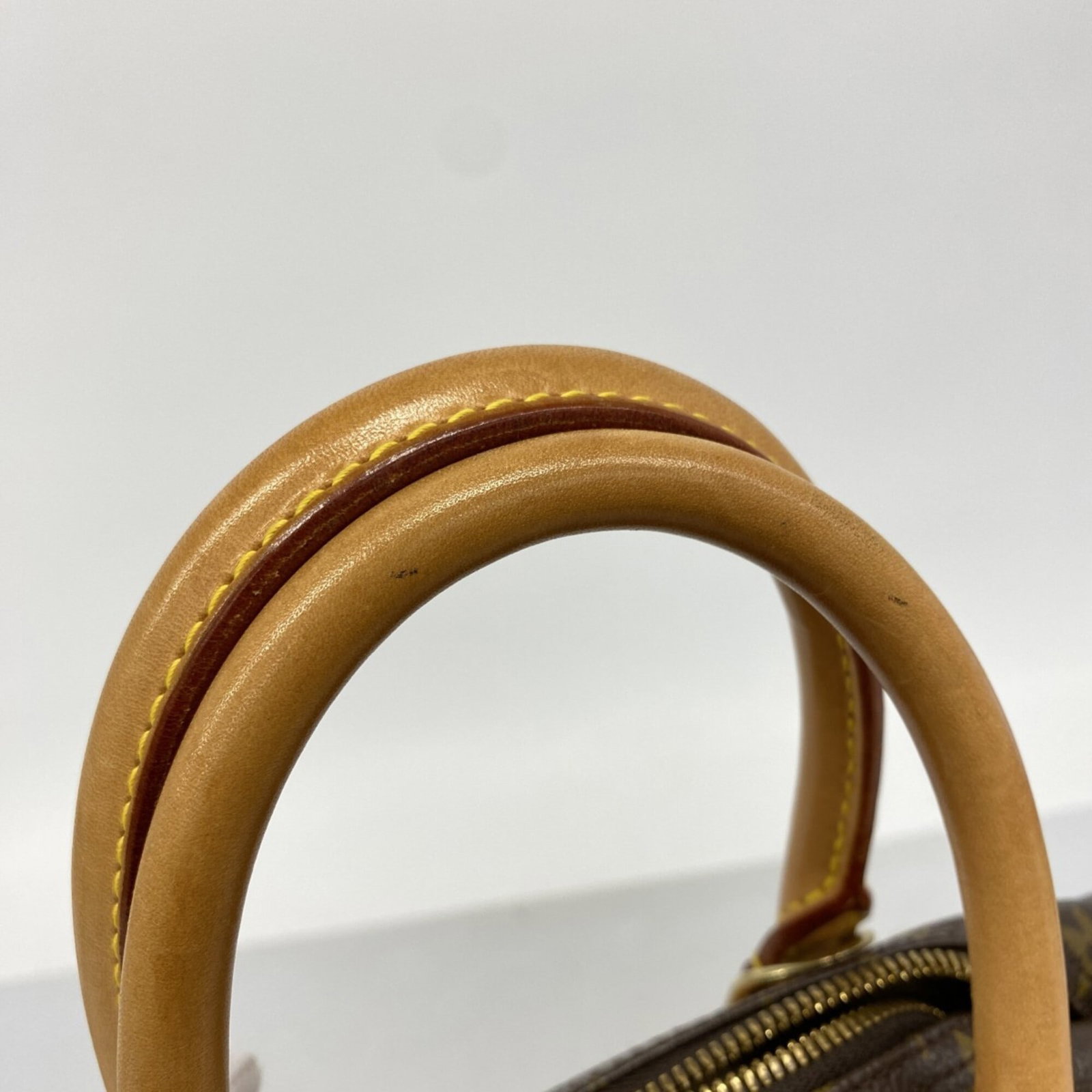 Louis Vuitton Handbag - 10