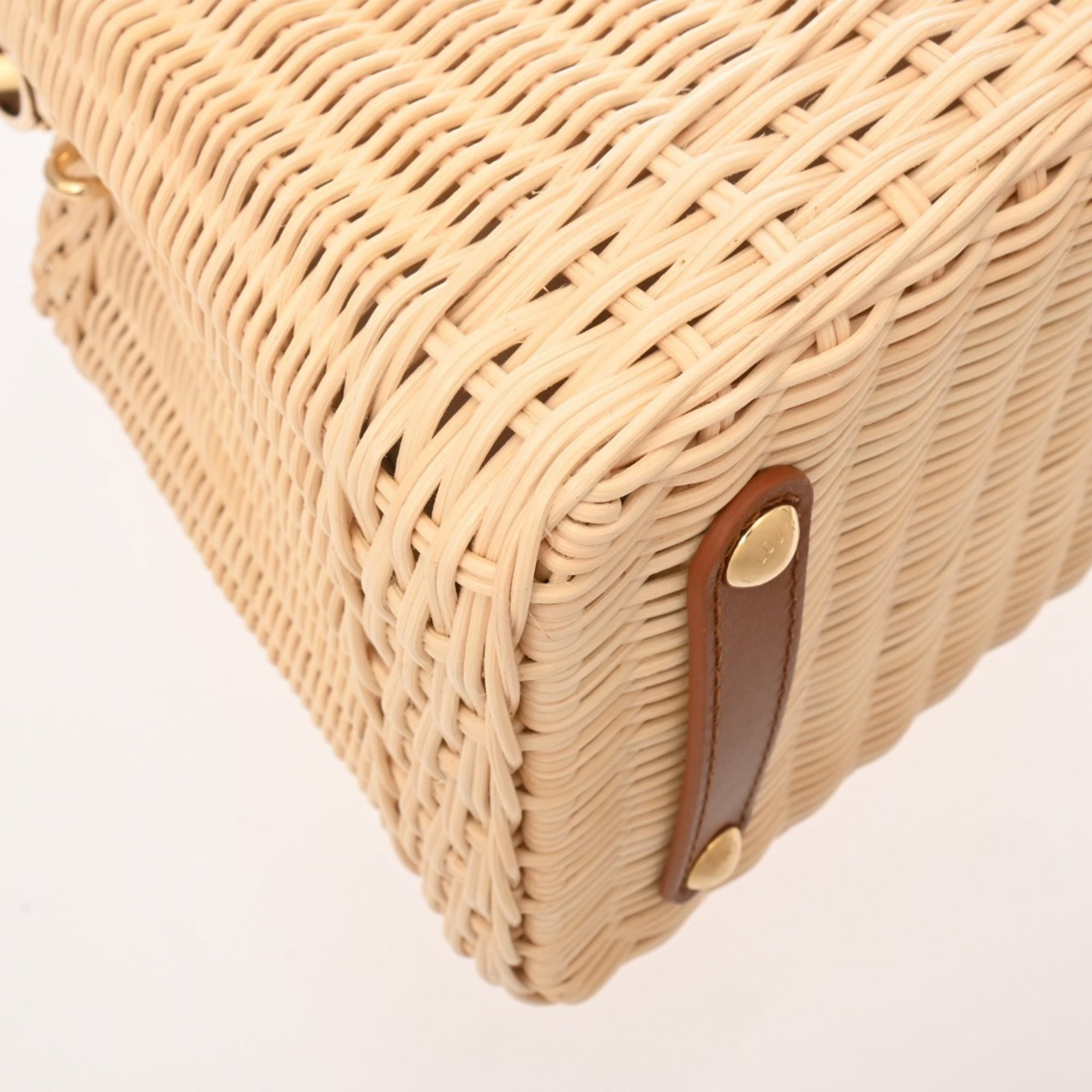 Louis Vuitton Handbag - 7