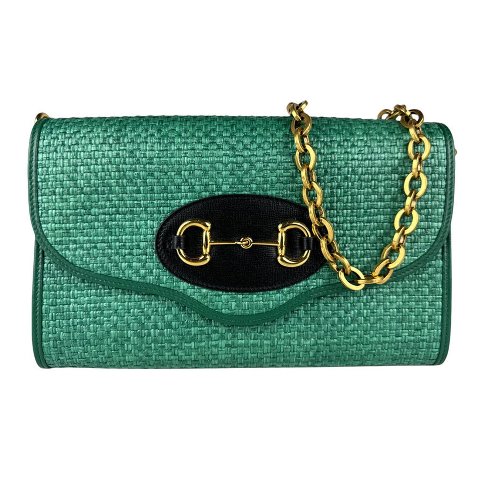Gucci Straw Bag: Gucci Straw Bag Gucci Straw Bag features a unique green straw material, measuring 17cm x 26cm x 4cm. This shoulder bag has some scratches and dirt, but remains in very good condition with only a few