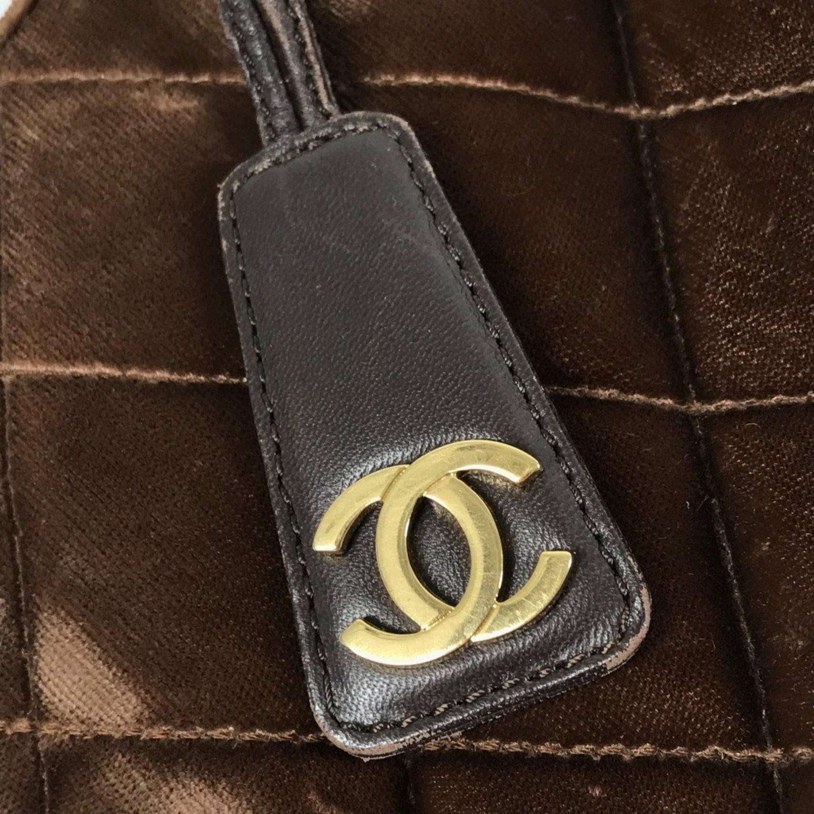 Handbag by Chanel - 9