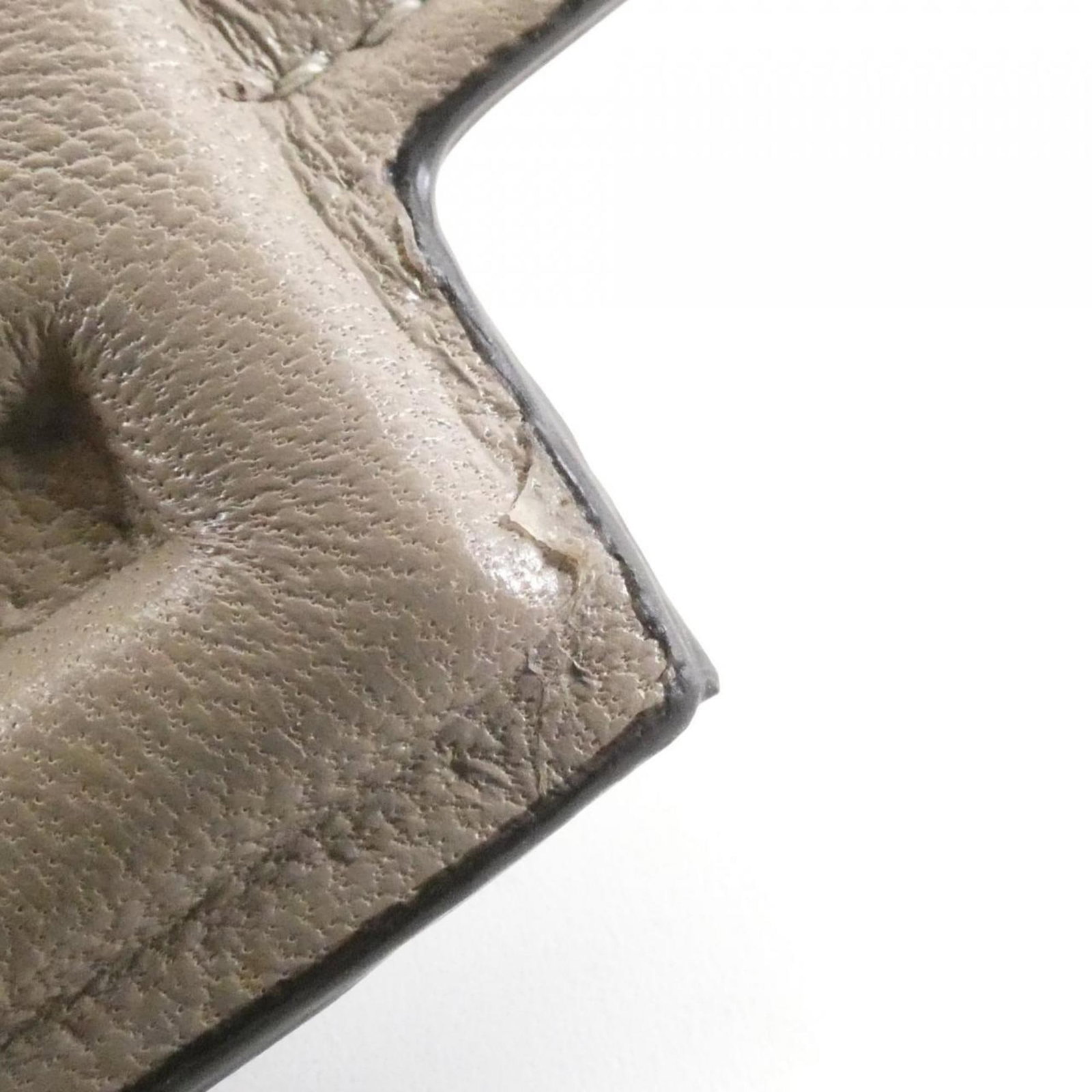Fendi Pouch Leather - 7