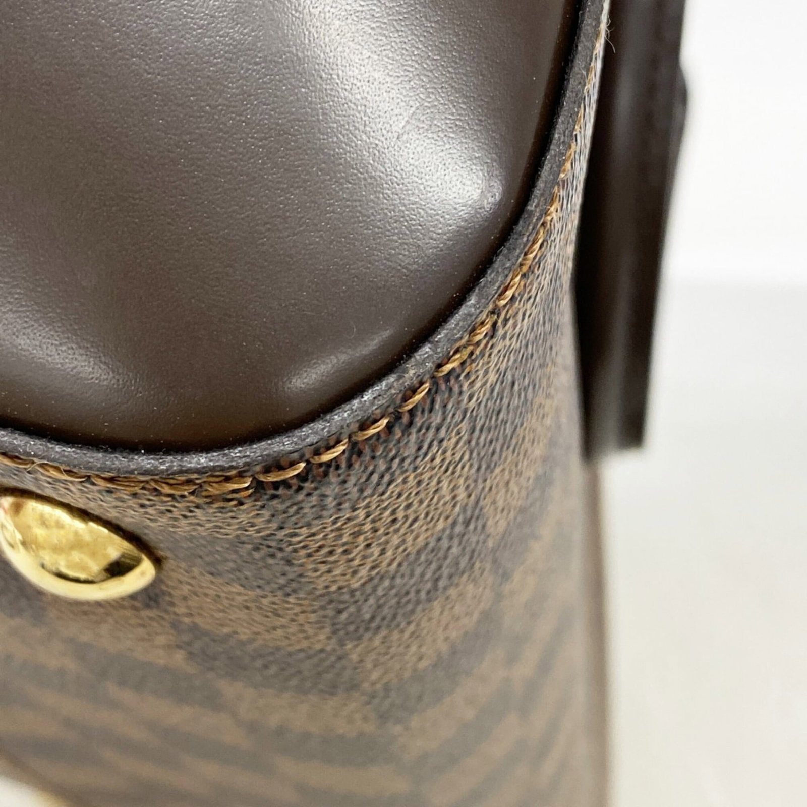 Louis Vuitton Handbag - 6