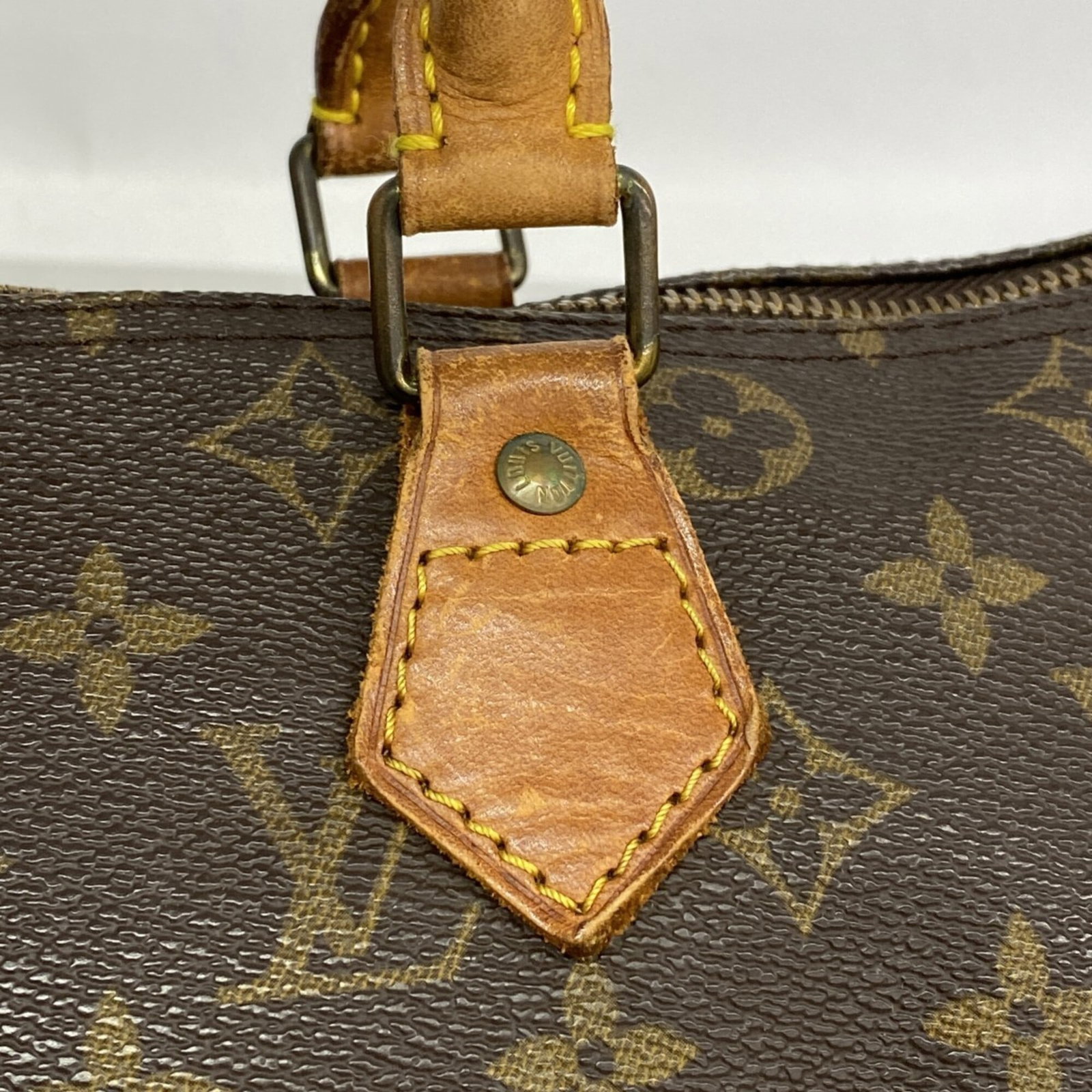 Louis Vuitton Handbag - 8