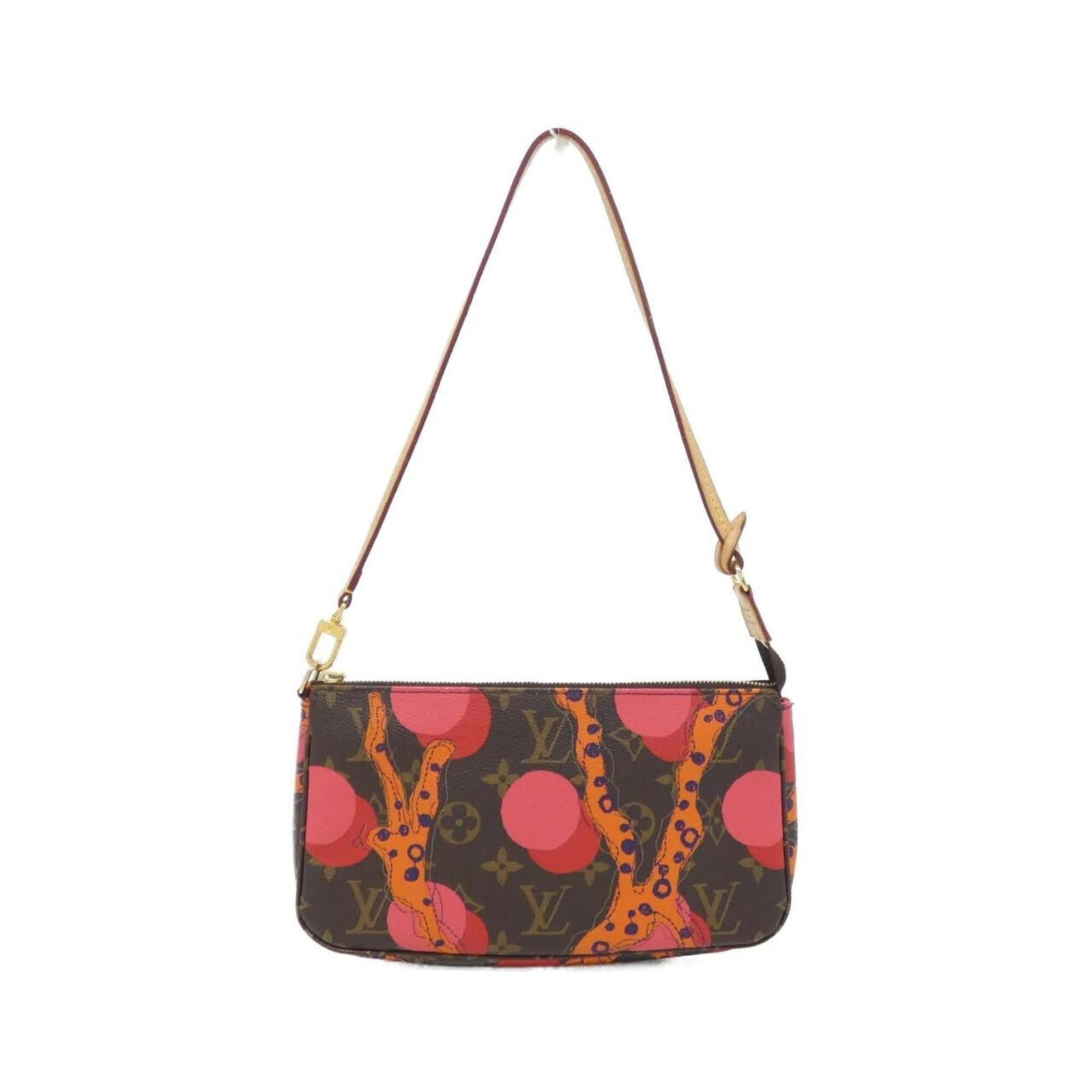Coated Canvas Pochette Louis Vuitton: Coated Canvas Pochette Louis Vuitton Marron Coated Canvas Pochette from Louis Vuitton, featuring gold hardware and a sturdy coated canvas design. This pochette measures 13cm x 23cm x 4cm and weighs 15