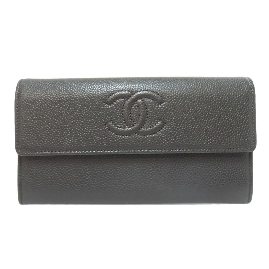 Chanel Coco Mark Long Wallet (With Coin Pocket) Grained Calfskin Skin: Chanel Coco Mark Long Wallet (With Coin Pocket) Grained Calfskin Skin Gray Grained Calfskin Skin Long Wallet with Coin Pocket. This classic CHANEL design features a sleek, long wallet with a coin