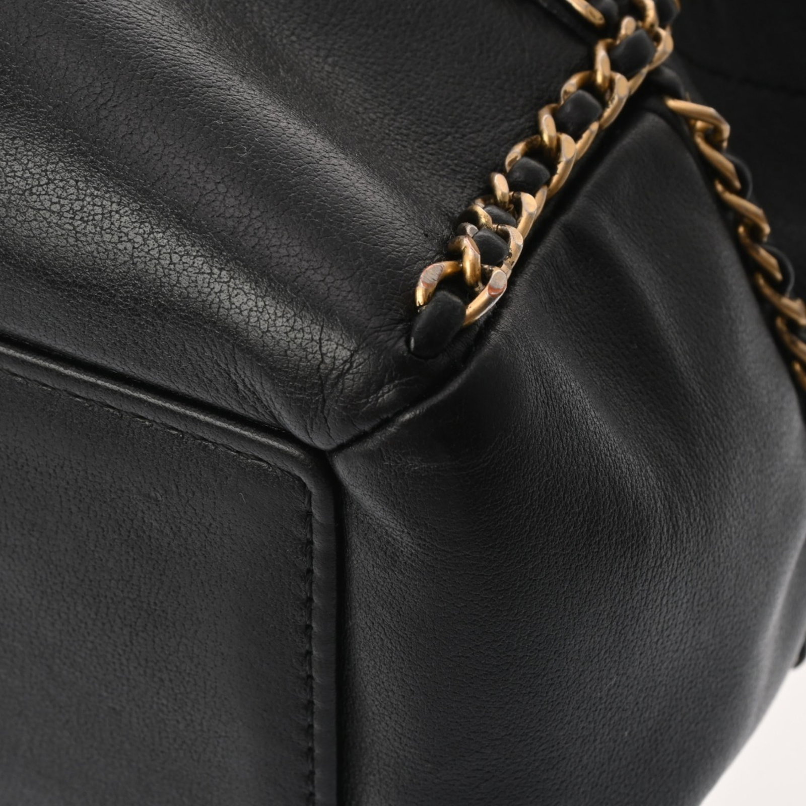Chanel Handbag Leather - 7