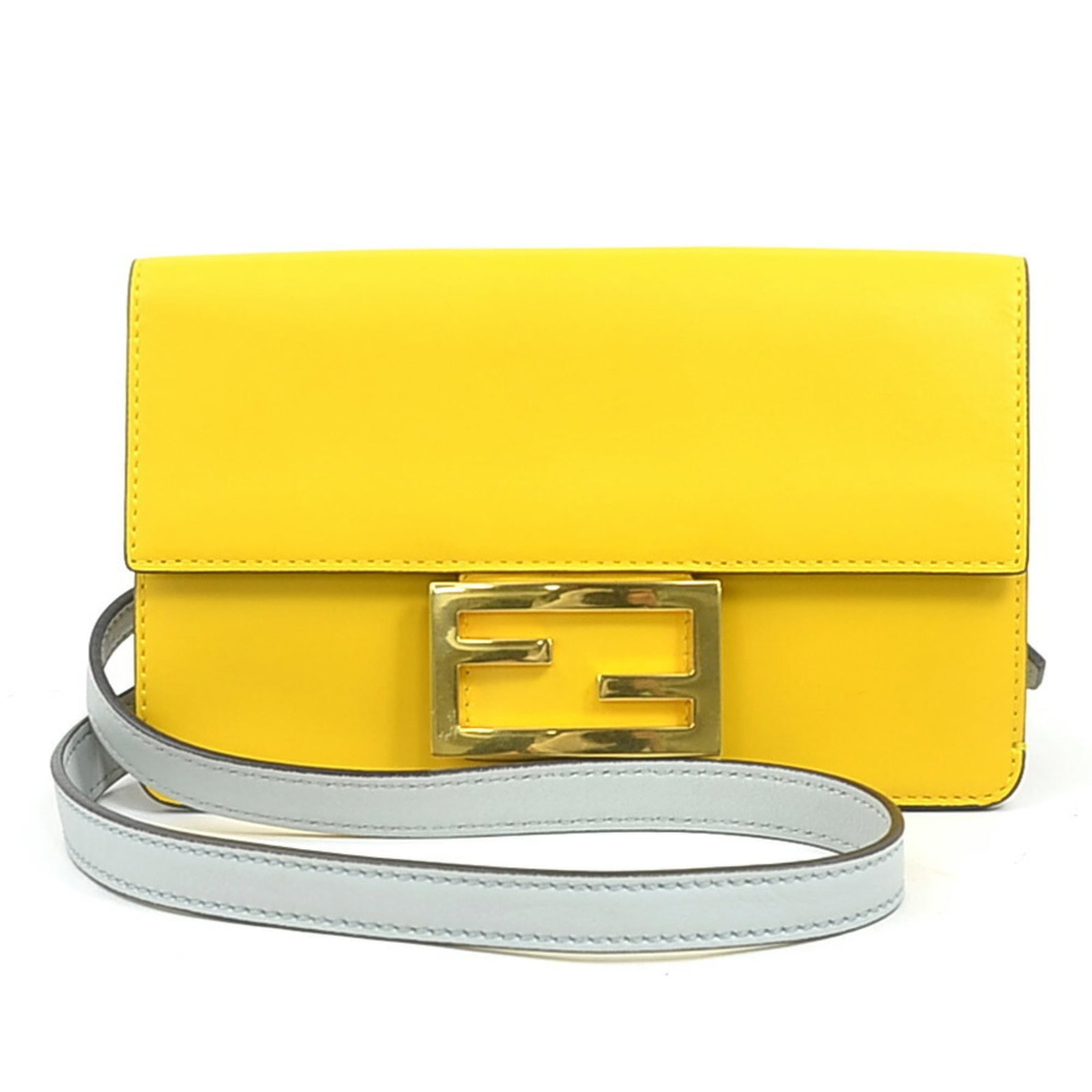 Fendi Shoulder Bag Leather: Fendi Shoulder Bag Leather Light gray and yellow hues in perfect harmony, this Fendi shoulder bag exudes understated elegance. Made from high-quality leather, its classic design features a timeless