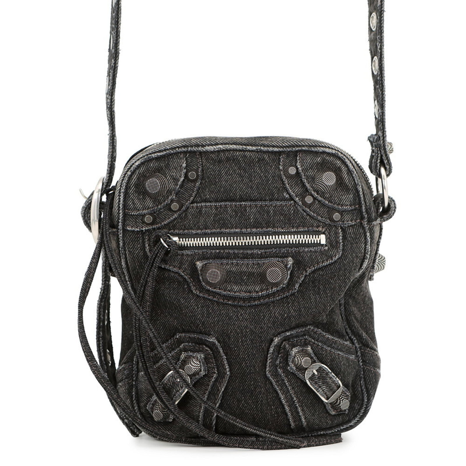 Shoulder bag sling denim by Balenciaga: Shoulder bag sling denim by Balenciaga Black denim shoulder bag sling from Balenciaga, featuring a classic design with a few traces of usage visible. The bag measures 21.5cm x 16cm x 5.5cm and is in v