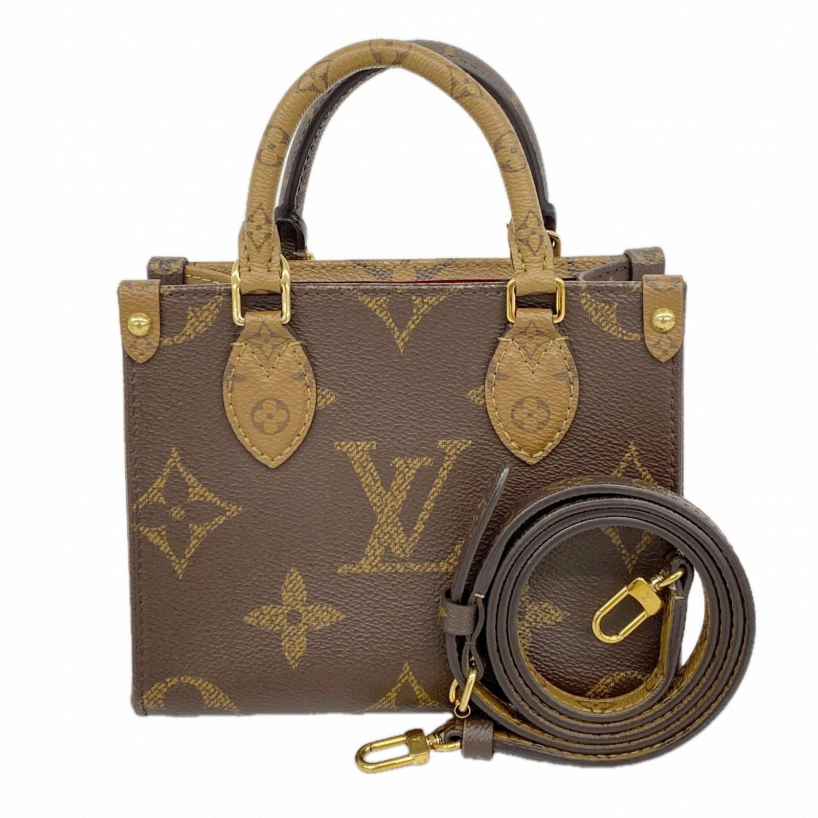 Louis Vuitton Handbag: Louis Vuitton Handbag Brown Louis Vuitton handbag with a classic design, measuring 14.5cm x 18cm x 8cm, featuring traces of usage and minor scratches/dirt. The bag's condition is used but generally in