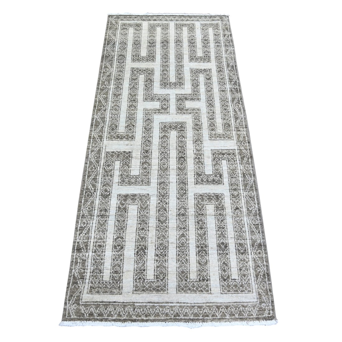 Taupe brown fine hand knotted wool oriental rug peshawar 2'6"x5'8: Taupe brown fine hand knotted wool oriental rug peshawar 2'6"x5'8 This hand-knotted Peshawar rug boasts a rich, taupe brown color and intricate design, crafted from fine wool fibers. Measuring 2'6" x