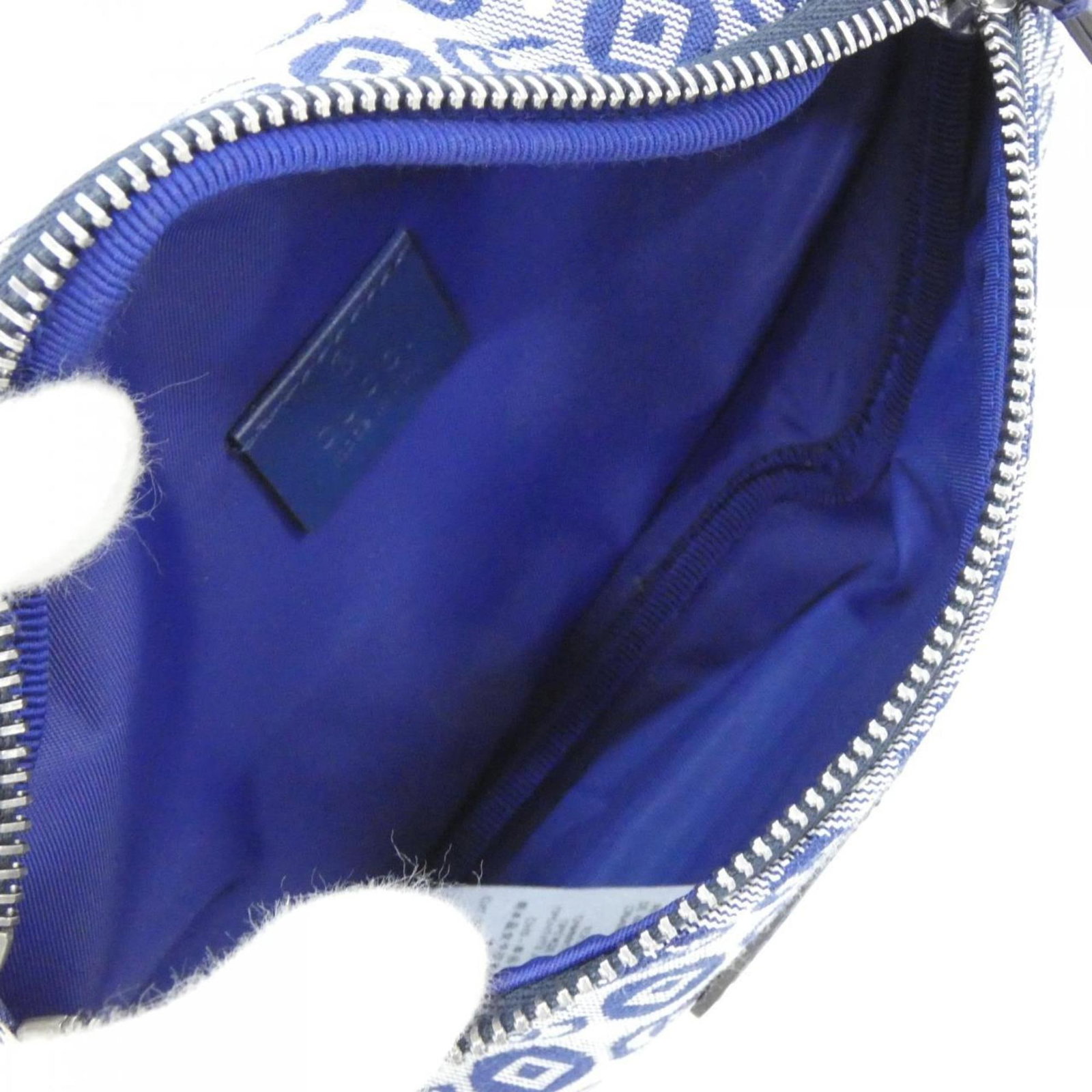 Gucci Fanny Pack - 6