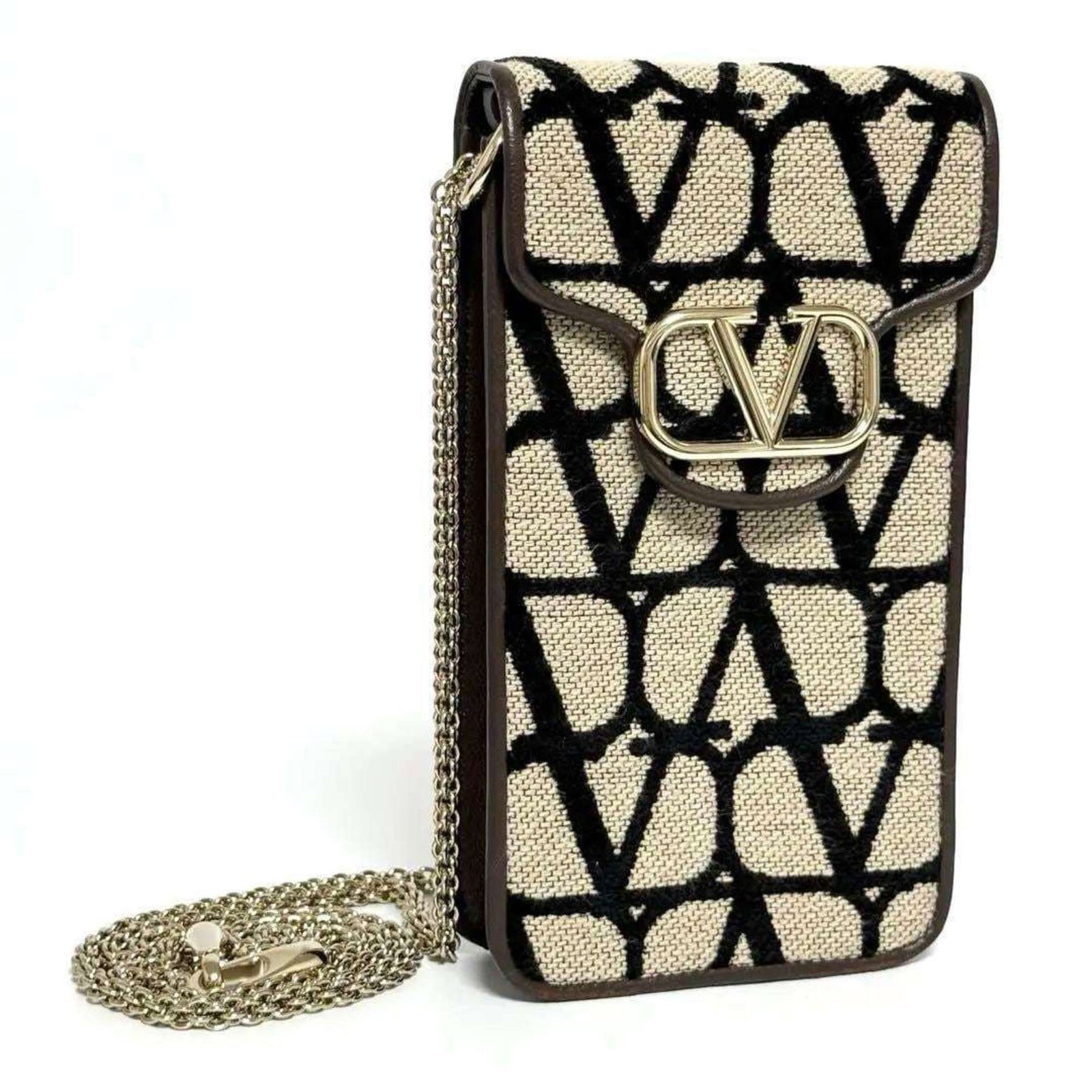 Valentino Pouch Shoulder Bag Leather Canvas Metal: Valentino Pouch Shoulder Bag Leather Canvas Metal Valentino's Pouch Shoulder Bag boasts a unique blend of leather, canvas, and metal accents, creating a stylish and versatile accessory. With its