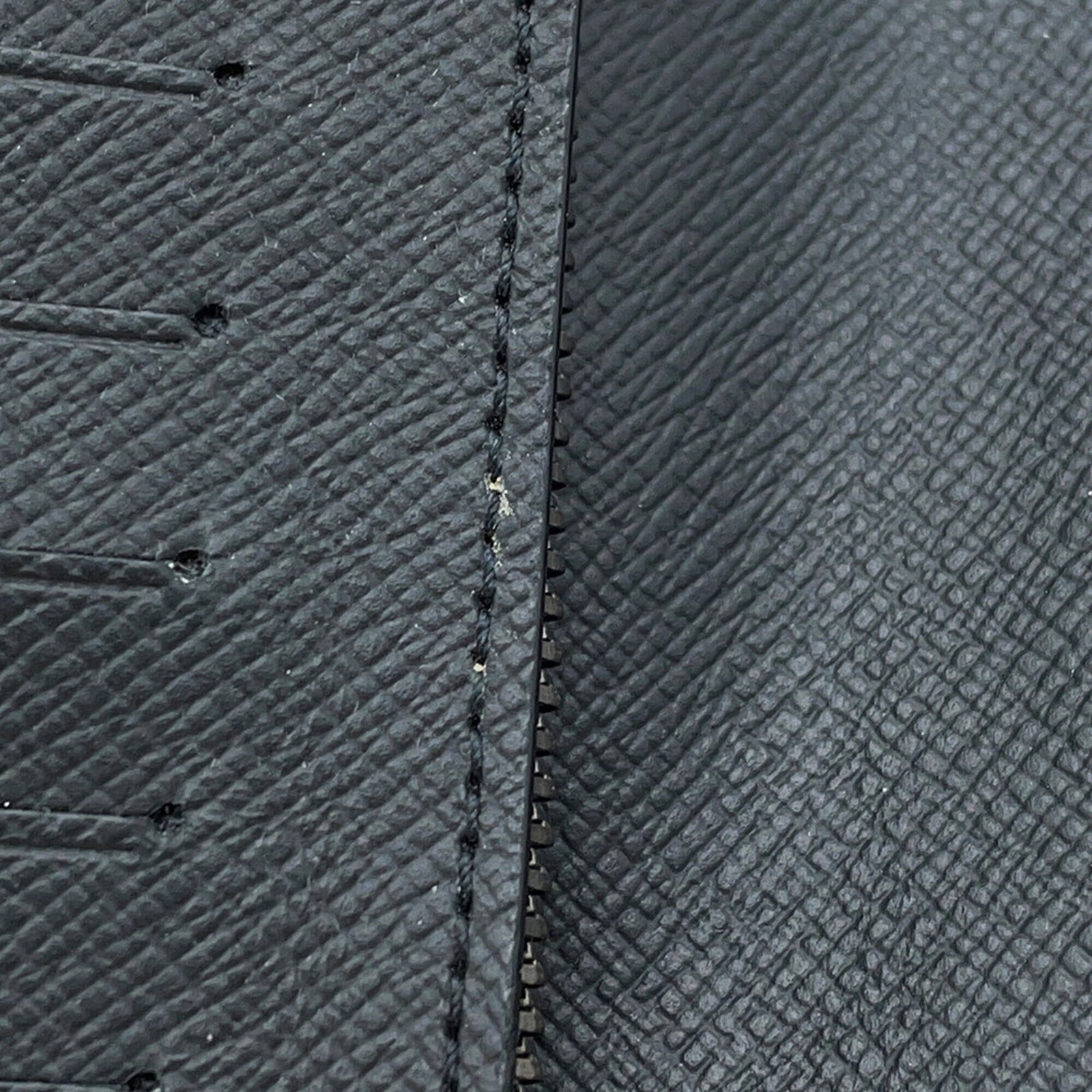 Vuitton Louis Long Wallet Bi Fold Monogram Eclipse - 10