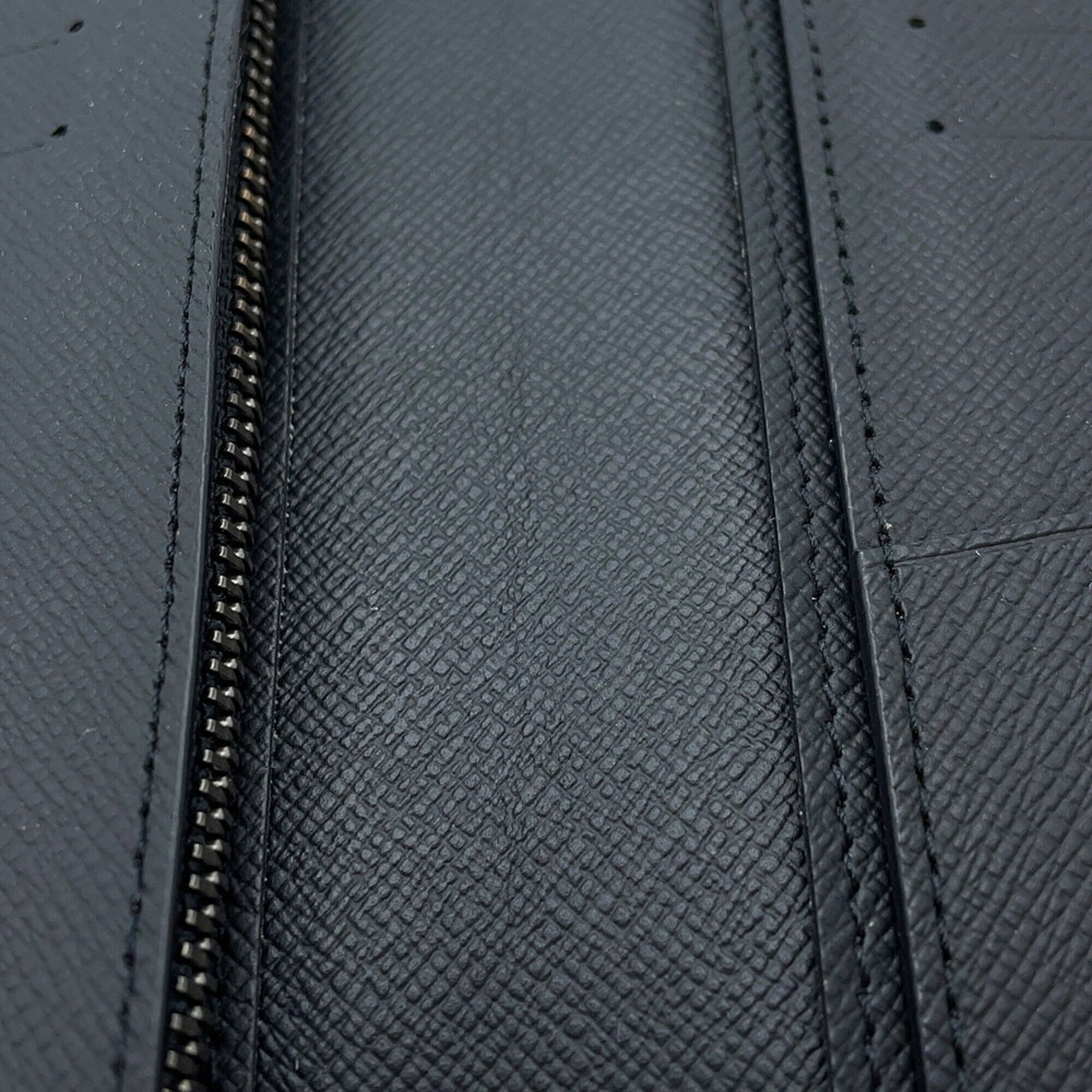 Vuitton Louis Long Wallet Bi Fold Monogram Eclipse - 11