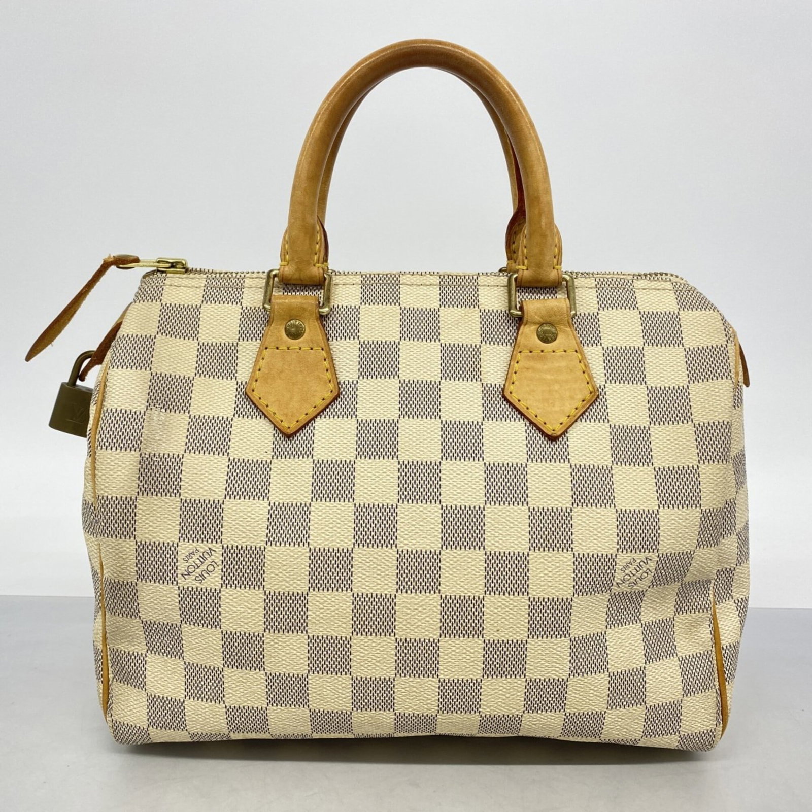 Louis Vuitton Handbag - 15