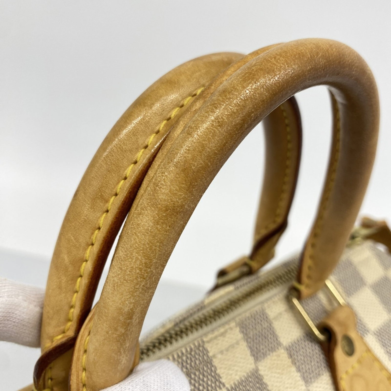 Louis Vuitton Handbag - 9