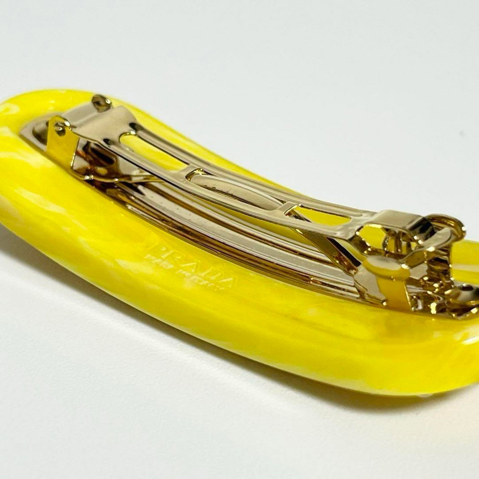Prada Barrette Metal Plastic - 8