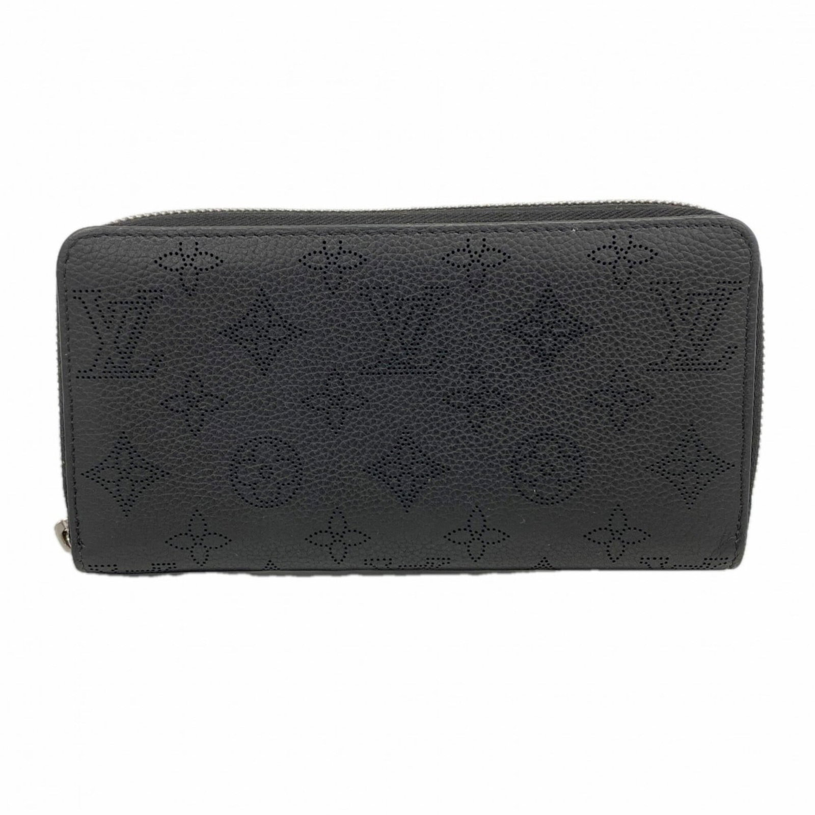 Long Wallet Bi Fold Louis Vuitton: Long Wallet Bi Fold Louis Vuitton This Louis Vuitton long wallet features a classic bi-fold design with a noir color. Measuring 10.5cm x 19.5cm x 2.5cm, it has been used and shows signs of wear, inclu