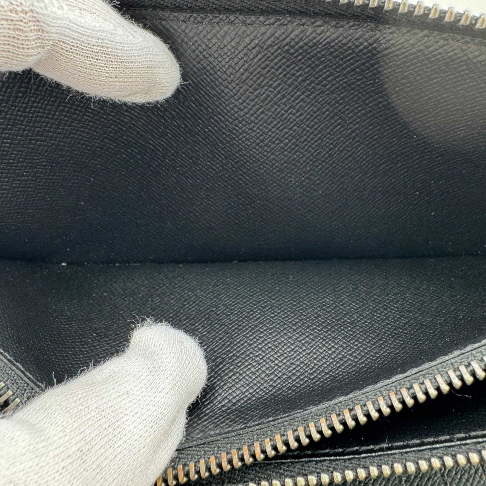 Monogram Eclipse Bi Fold Wallet Louis Vuitton - 8