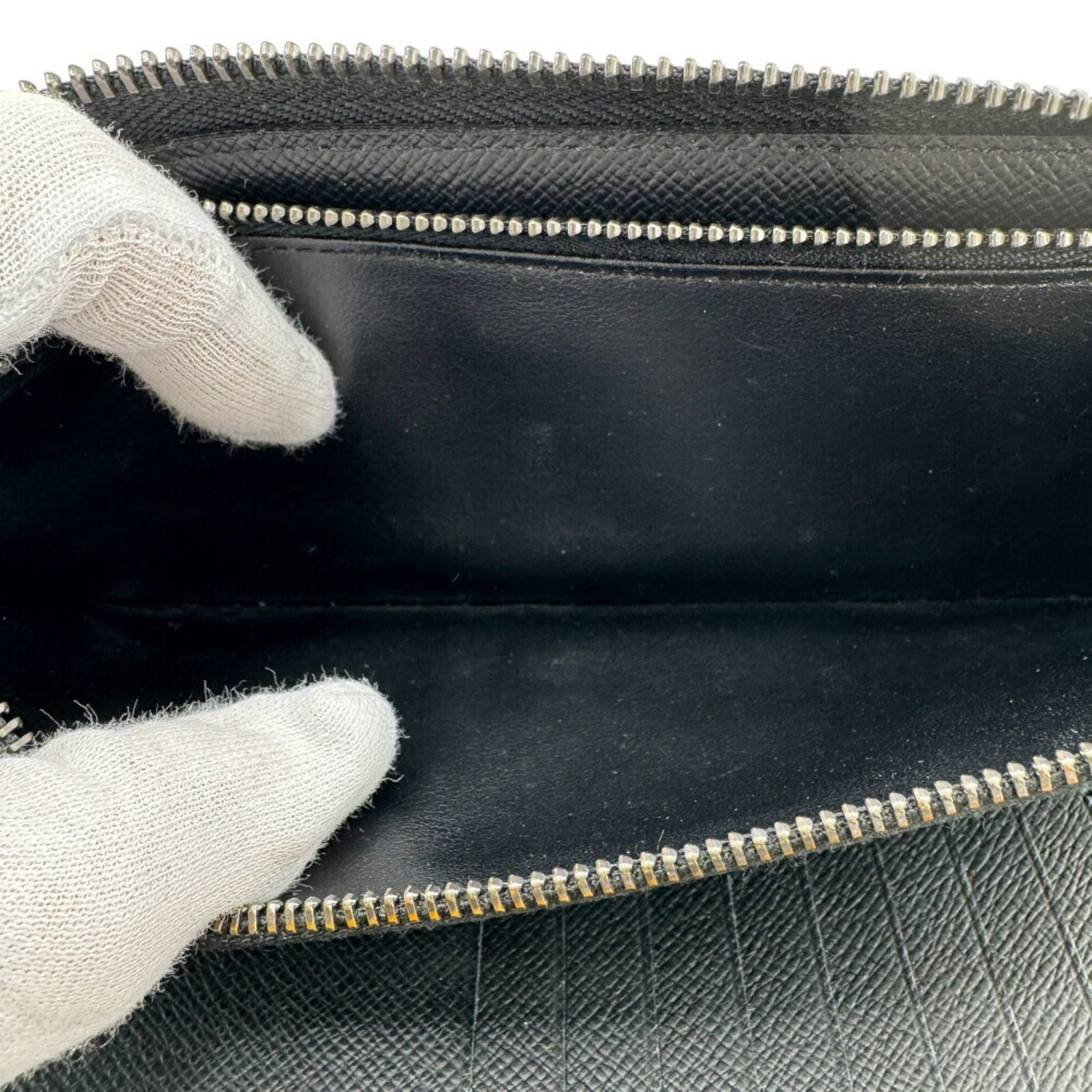 Monogram Eclipse Bi Fold Wallet Louis Vuitton - 9