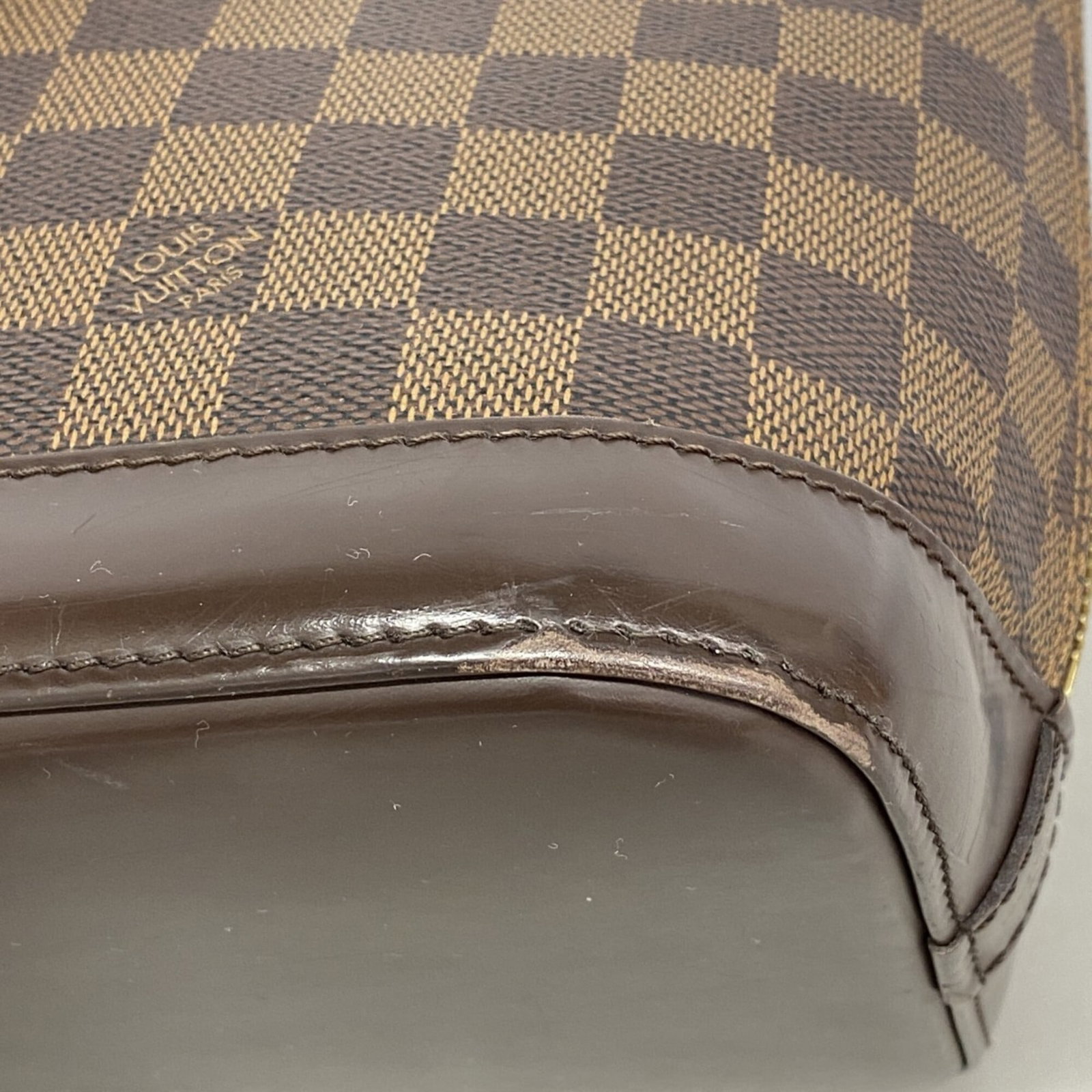 Louis Vuitton Handbag - 6