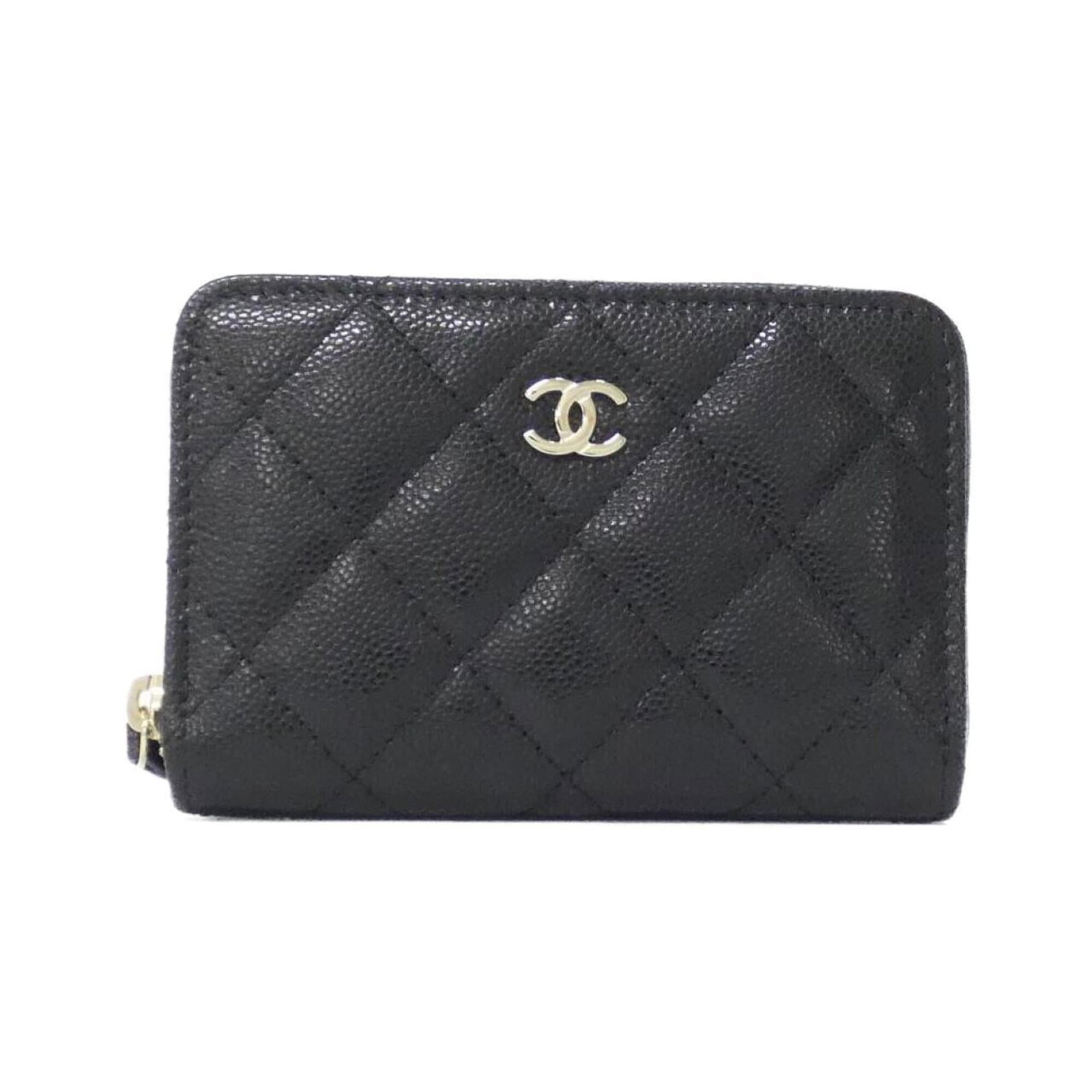 Calfskin Bi Fold Middle Wallet Chanel: Calfskin Bi Fold Middle Wallet Chanel Calfskin Bi Fold Middle Wallet Chanel - A Timeless Classic. This black, grained calfskin middle wallet features a sleek bi-fold design that exudes understated