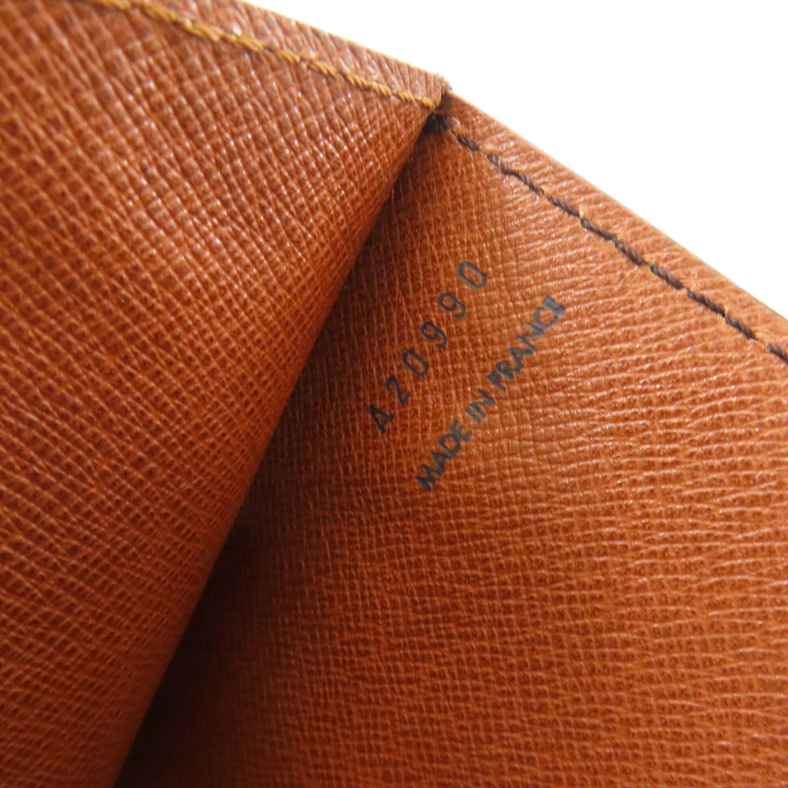 Canvas monogram handbag Vuitton Louis - 7