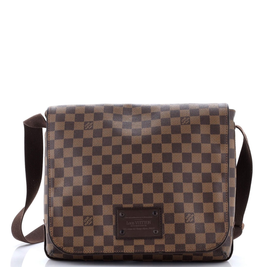 Louis Vuitton Handbag Damier MM Brooklyn: Louis Vuitton Handbag Damier MM Brooklyn The Louis Vuitton Handbag Damier MM Brooklyn offers a classic messenger style with a timeless design. Measuring 12" in height, width, and depth, this brown