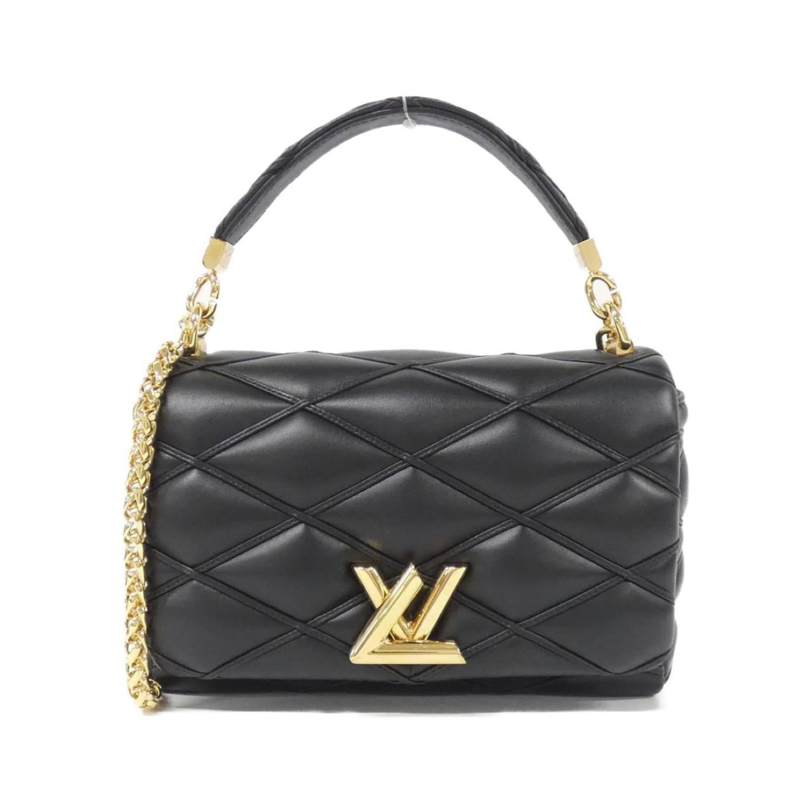Leather shoulder bag by Louis Vuitton: Leather shoulder bag by Louis Vuitton Black leather shoulder bag by Louis Vuitton, featuring gold hardware and a zipper pocket. The bag measures 16cm x 23cm x 10cm and weighs 970g, with a handle