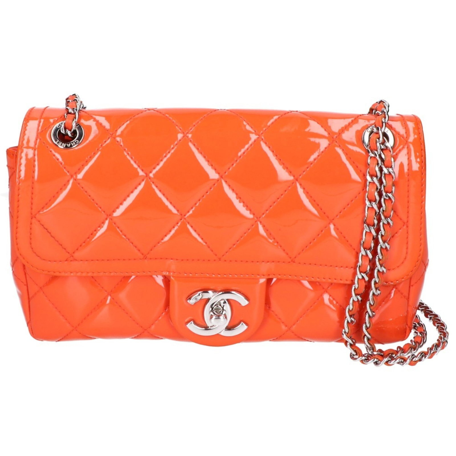 Patent leather shoulder bag by Chanel: Patent leather shoulder bag by Chanel Patent leather shoulder bag by Chanel, featuring a vibrant orange color and classic design. This used bag showcases traces of usage with minor scratches and