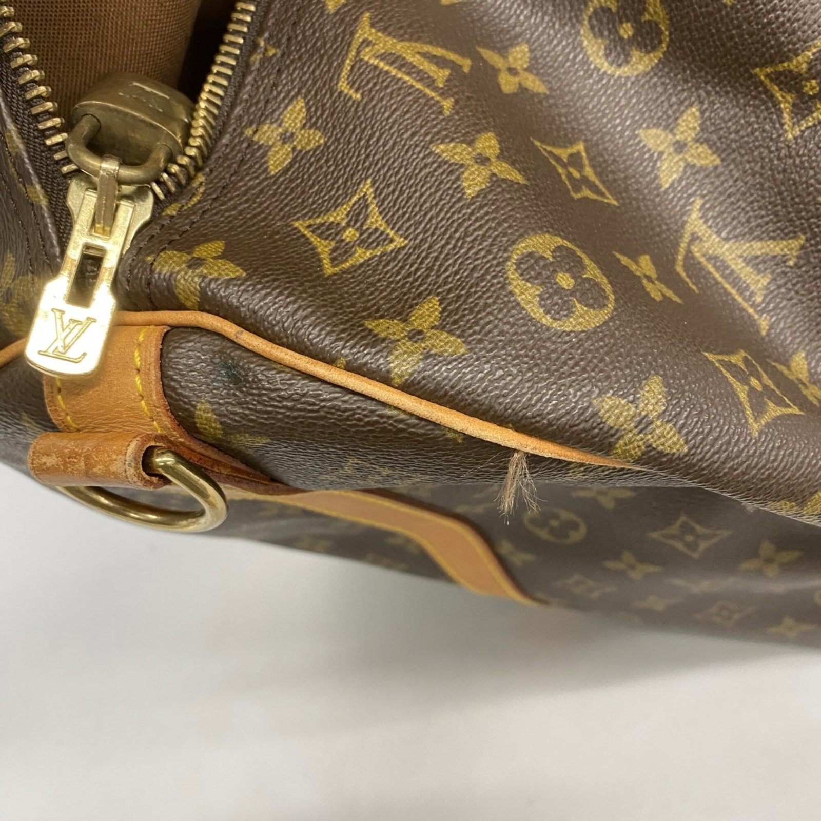 Boston Vuitton Louis - 10
