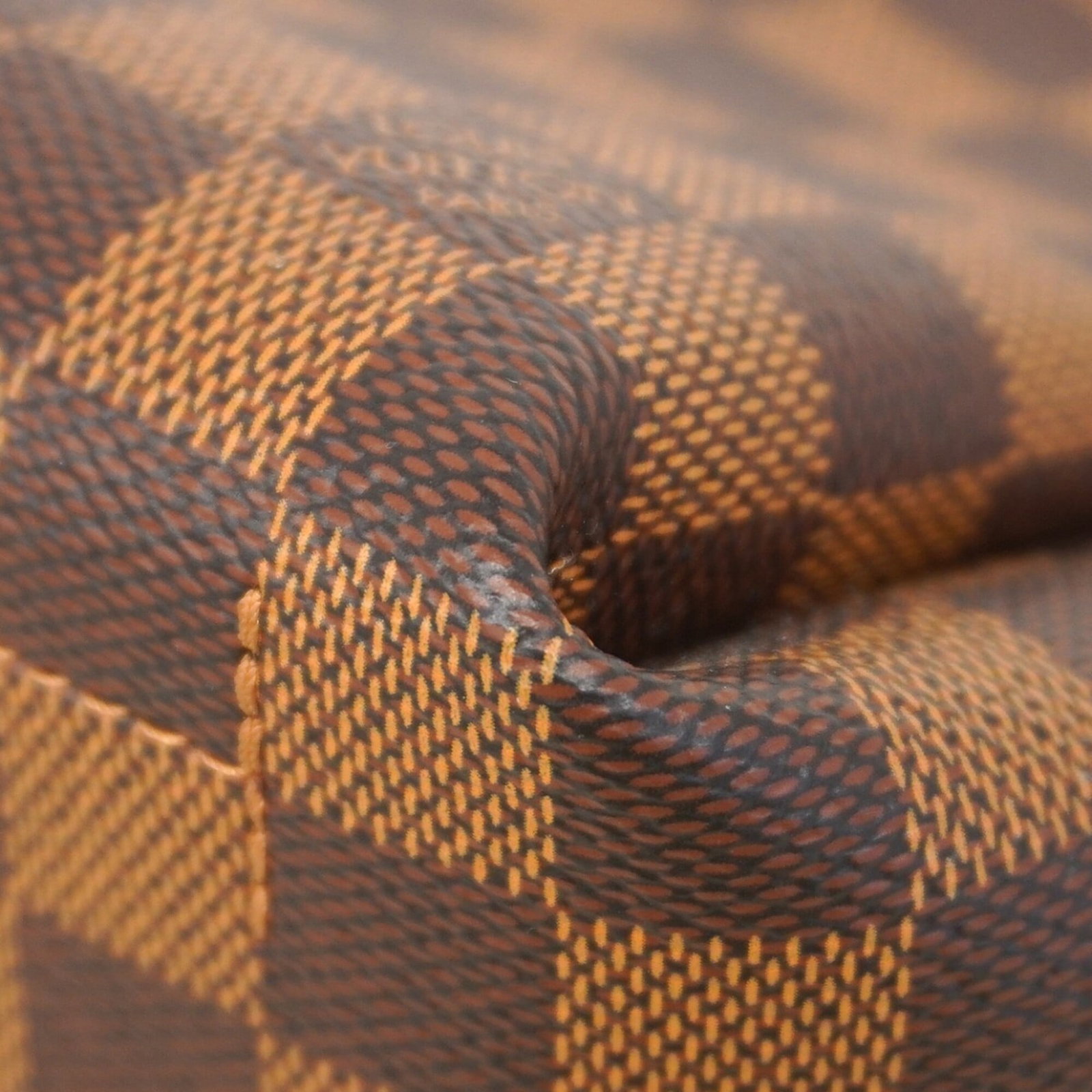 Louis Vuitton Handbag - 6