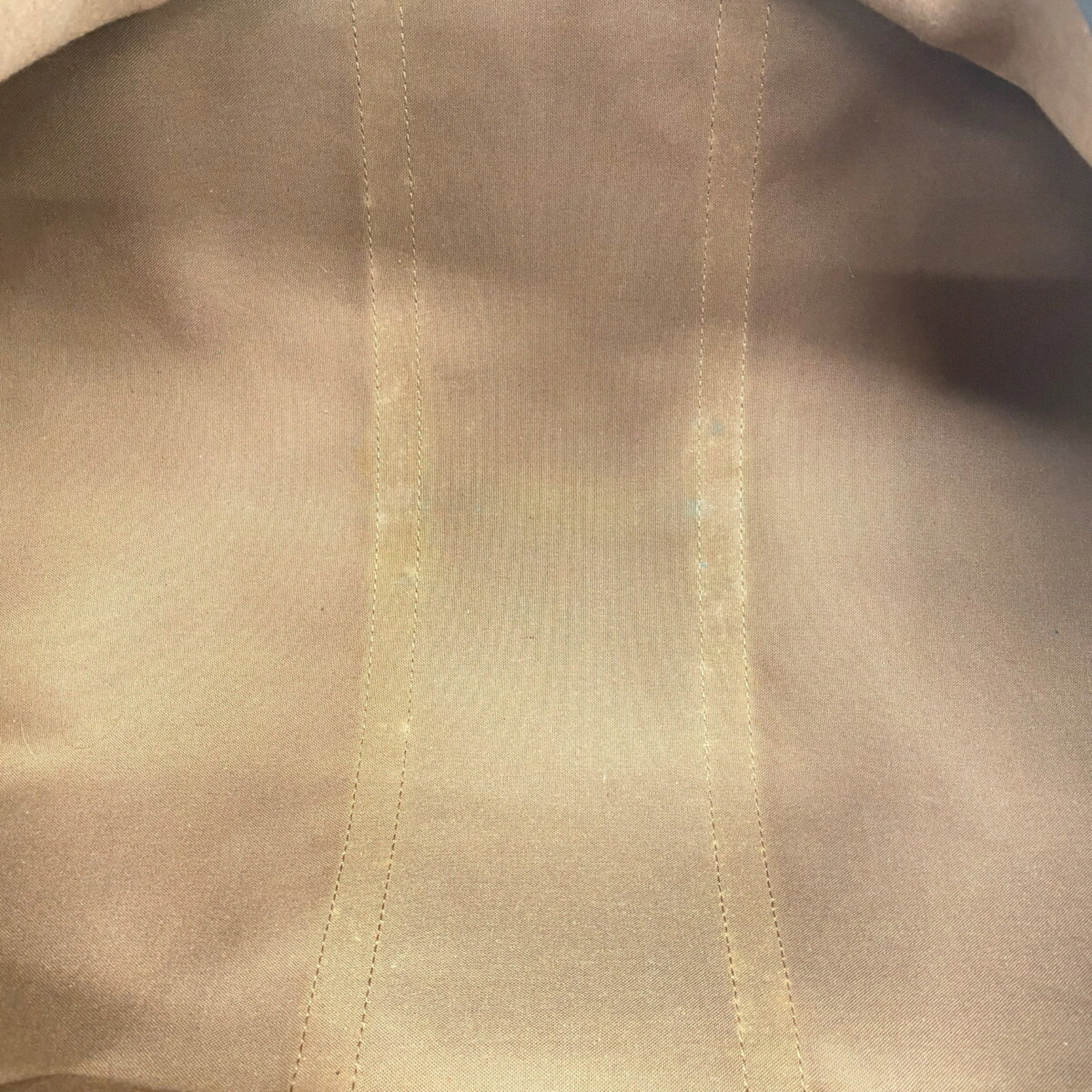 Boston Vuitton Louis - 4