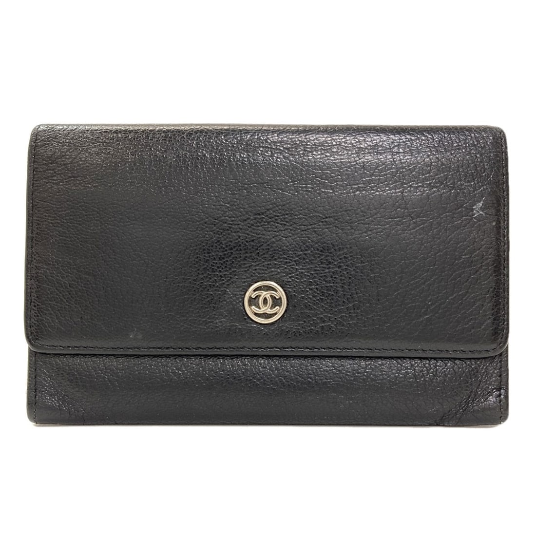 Chanel Coco Mark Silverhardware Long Wallet (With Coin Pocket) Calf: Chanel Coco Mark Silverhardware Long Wallet (With Coin Pocket) Calf Black calf leather construction, a classic long wallet design with a coin pocket, and silver hardware details make for a timeless